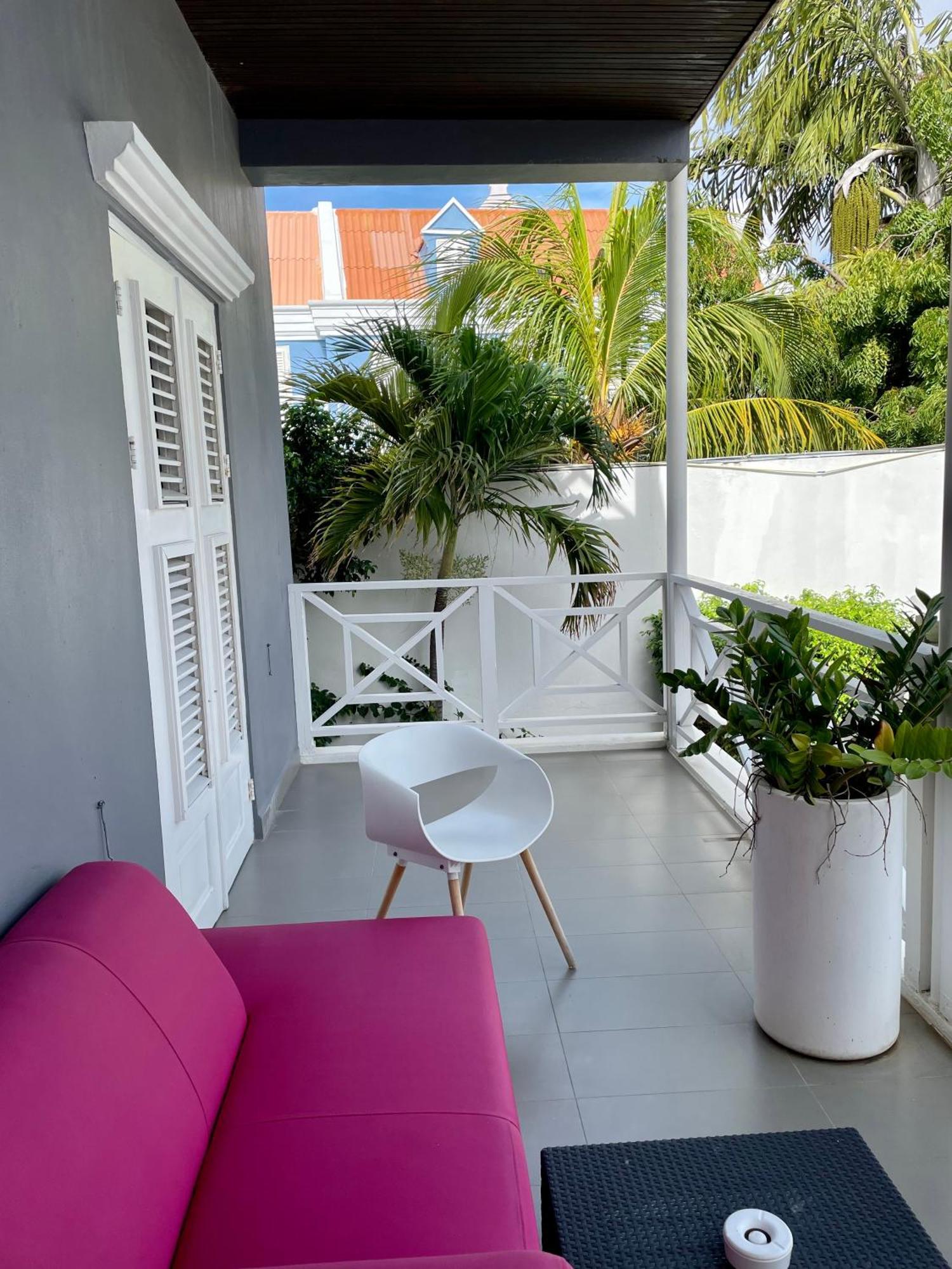 Saint Tropez Boutique