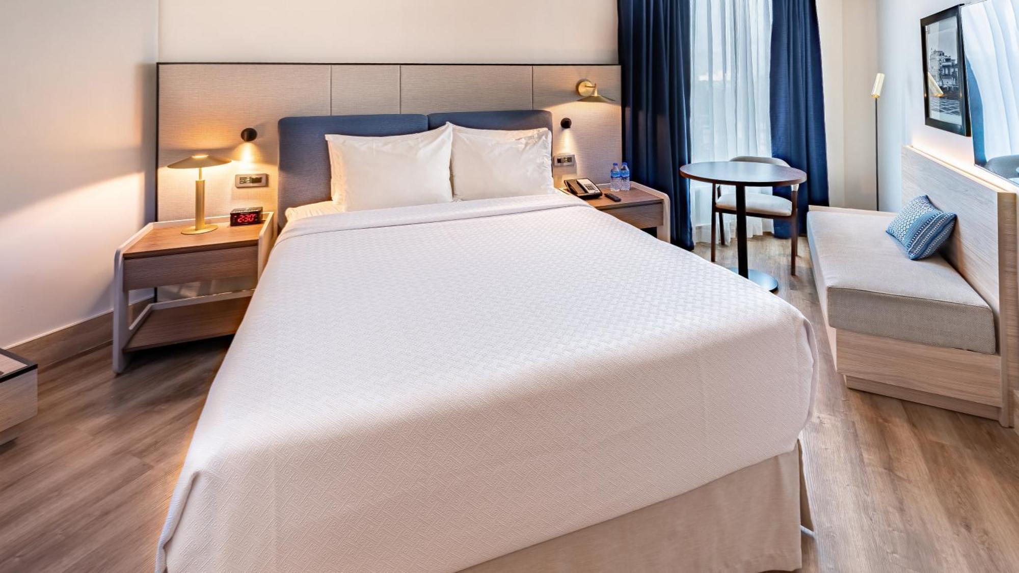 Hotel Crowne Plaza By Ihg 5*