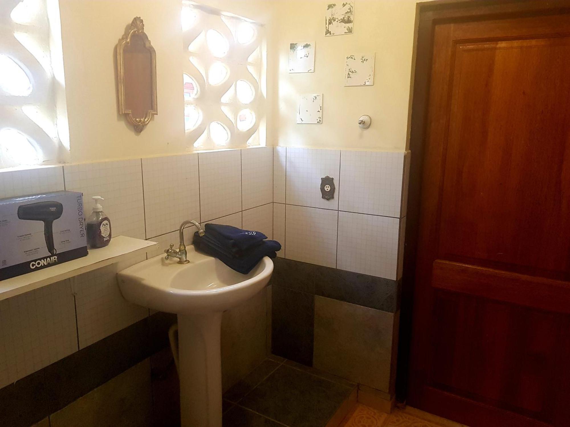 Island House Near Curacao International Airport Cur