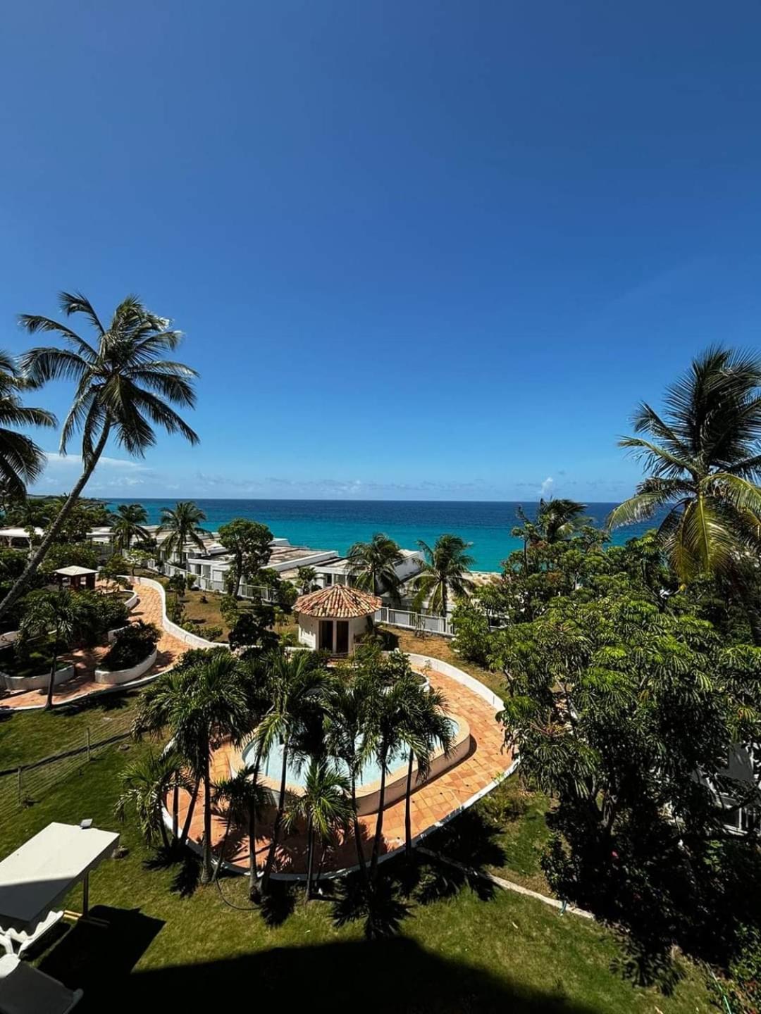 Sapphire Beach Club Resort