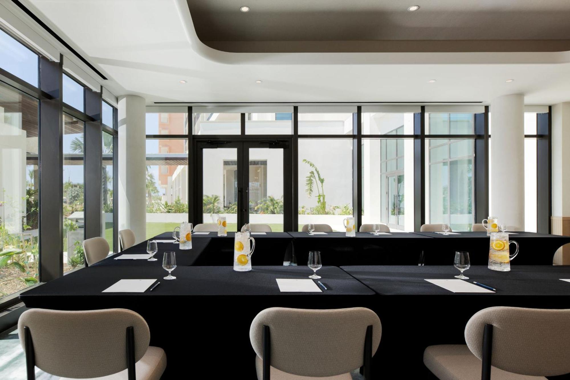 Indigo Grand Cayman By Ihg