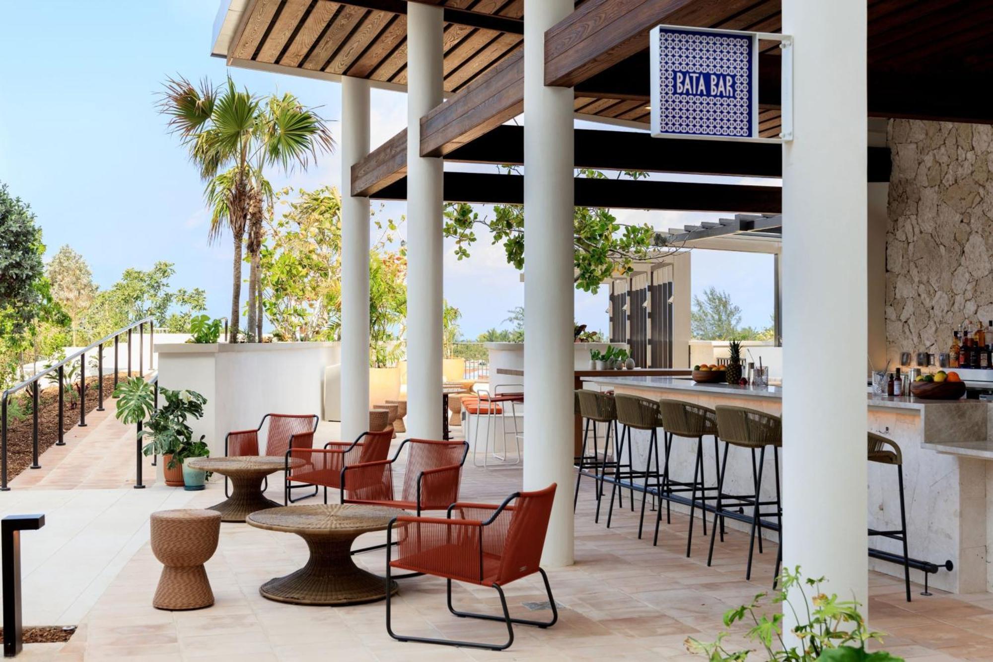 Hotel Indigo Grand Cayman By Ihg 3*