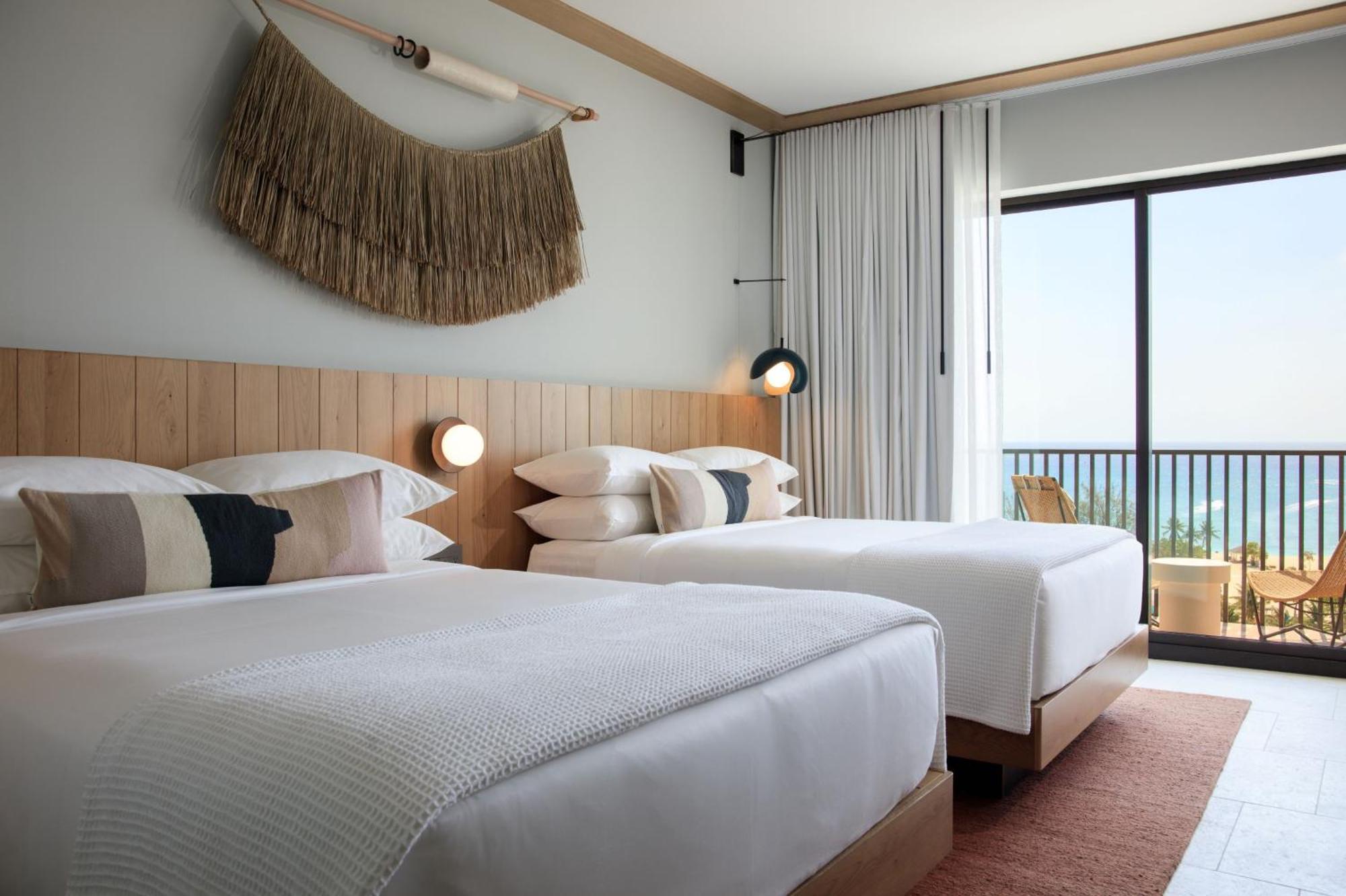 Indigo Grand Cayman By Ihg Hotel