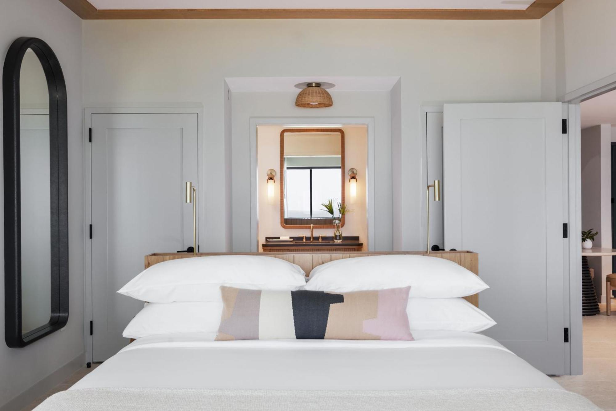 Hotel Indigo Grand Cayman By Ihg
