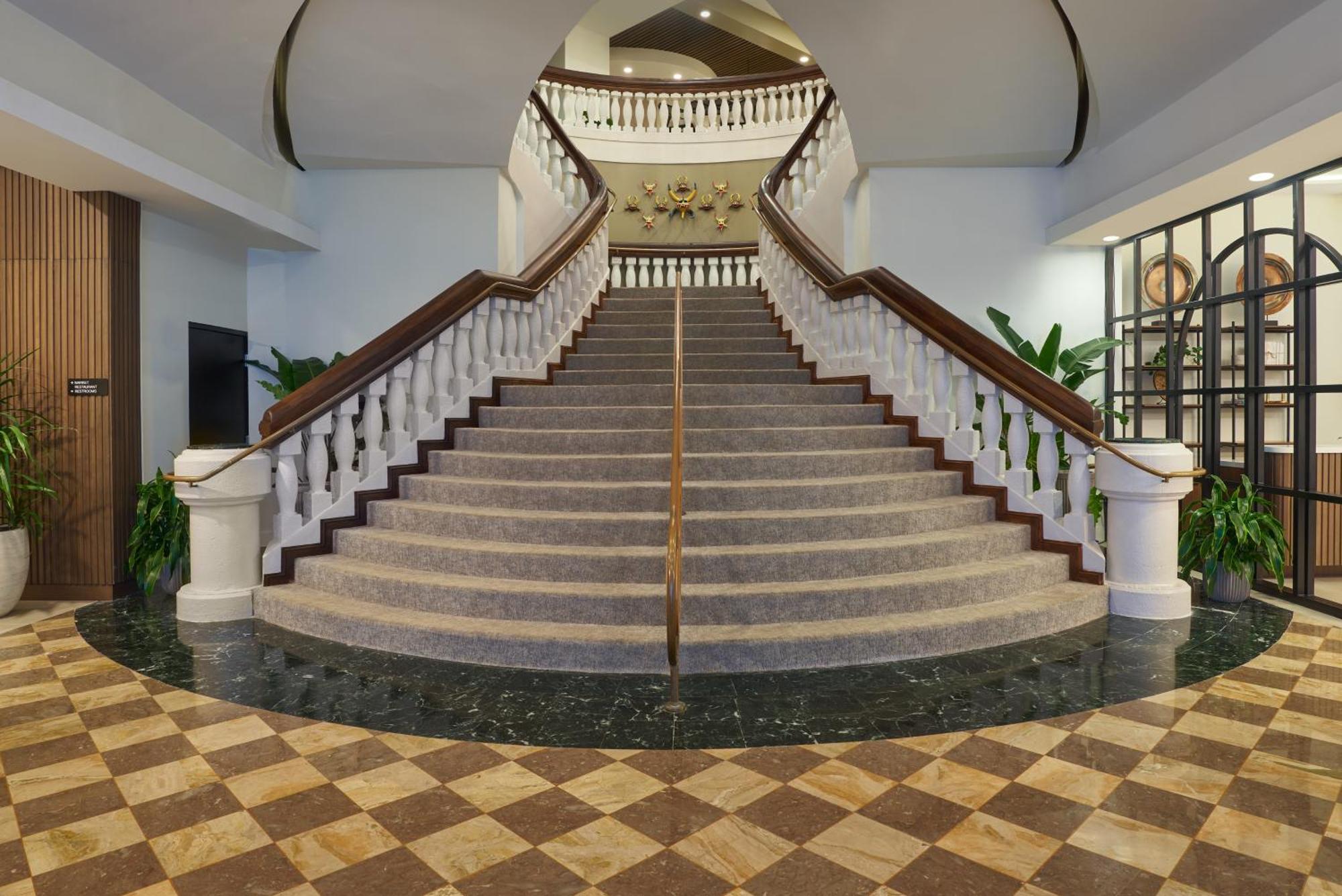 Hotel Rumbao, A Tribute Portfolio San Juan
