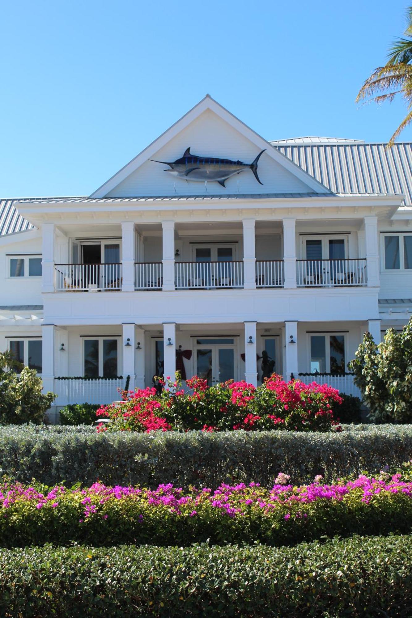 & Marina Resort 2*