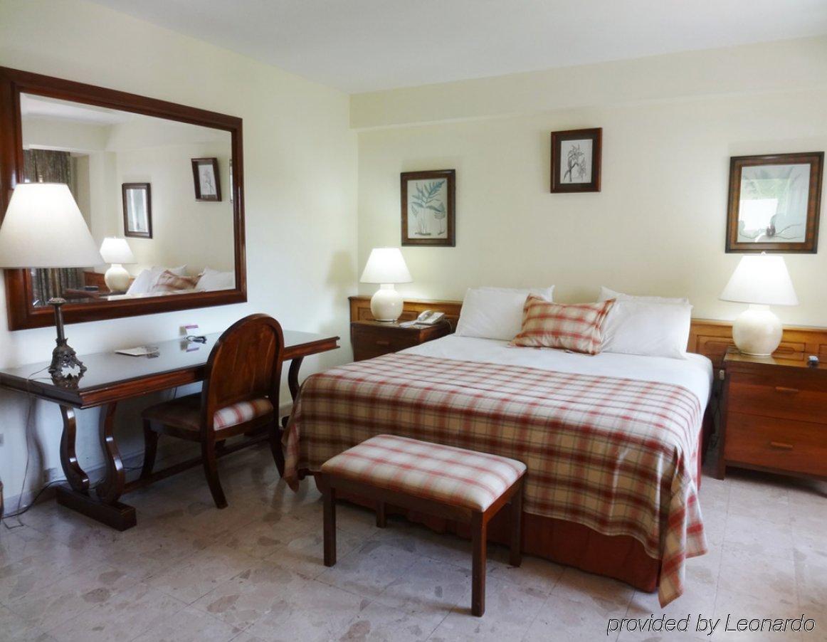 Hotel Nh Haiti El Rancho Port-au-Prince