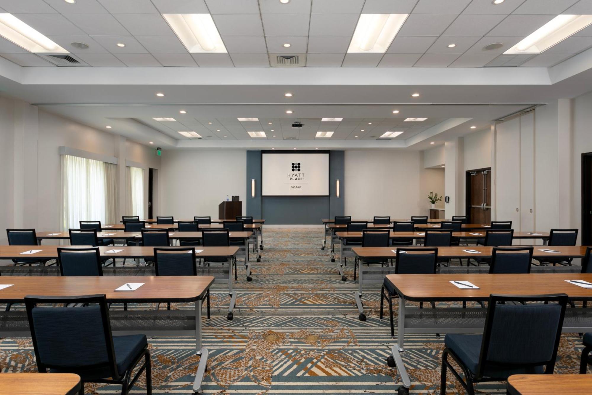 Hyatt Place 3*