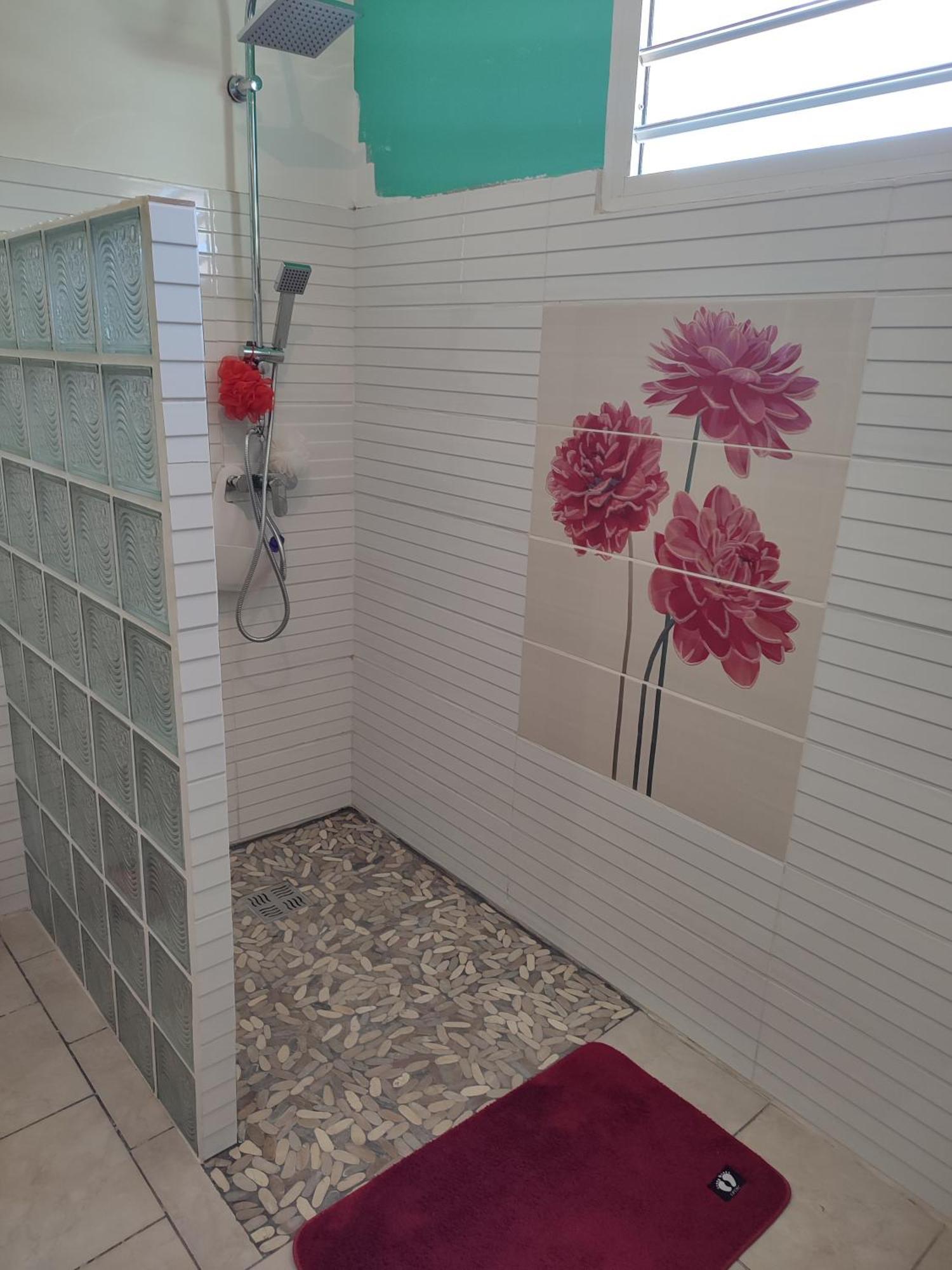 Bebelos Villa Pointe-Noire