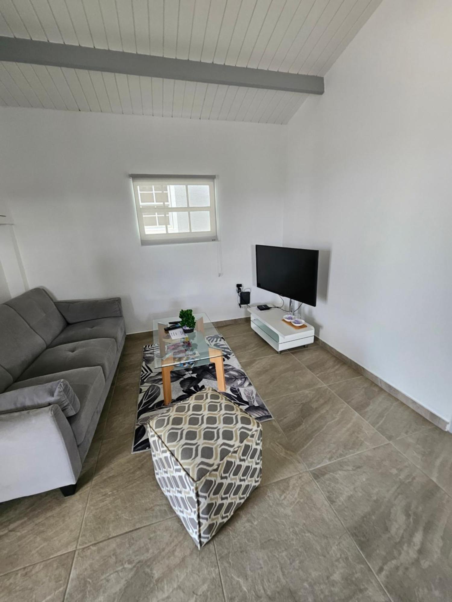 Apartment Raven's Paradise Willemstad