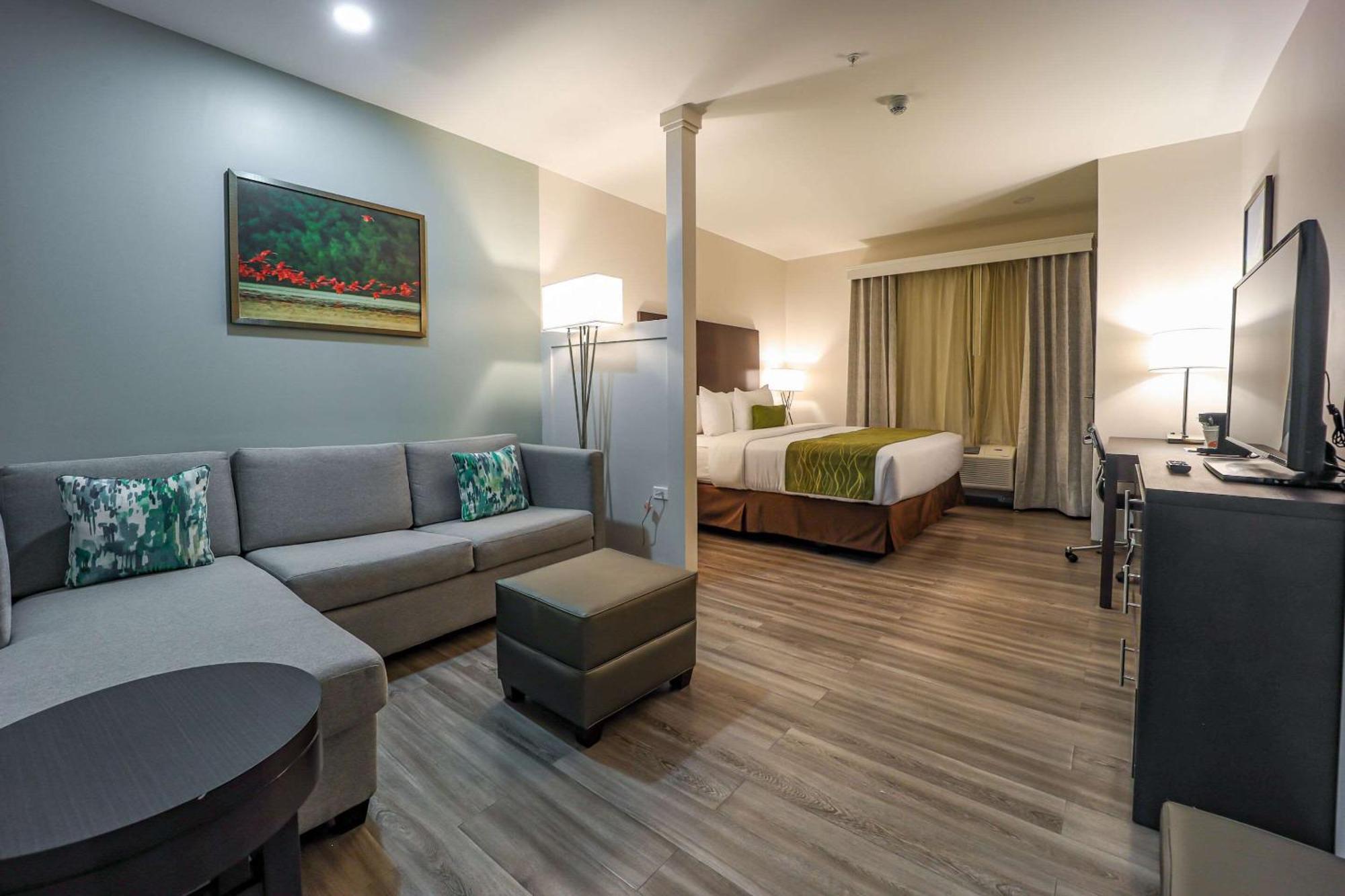 Comfort & Tobago Hotel