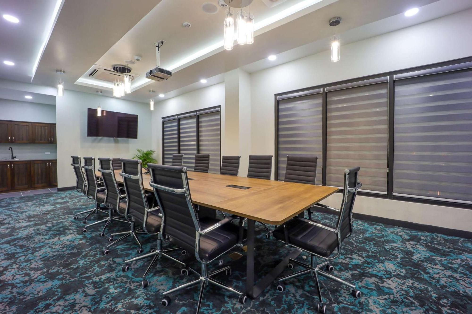 Comfort & Tobago Hotel