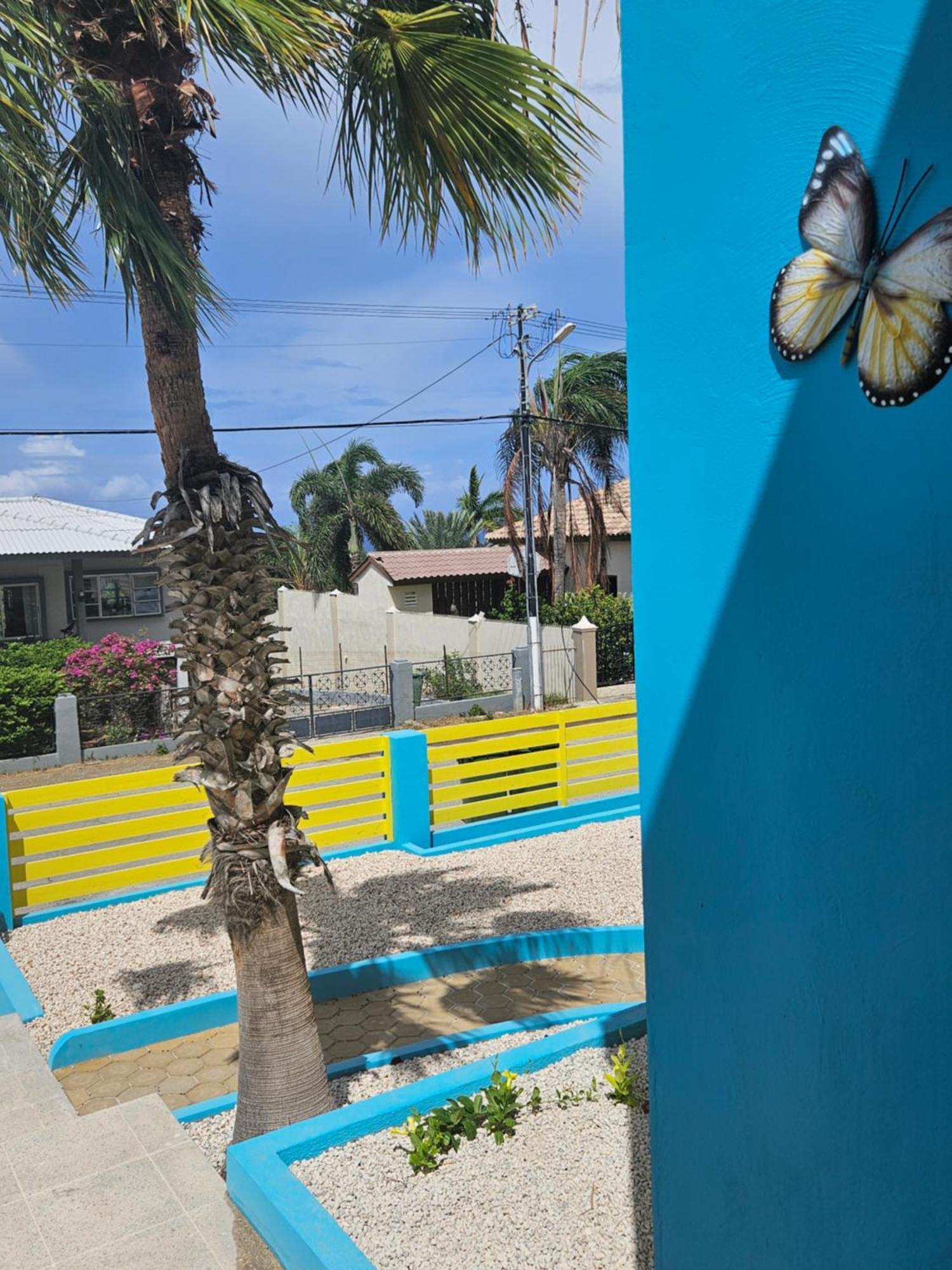 Pousada Raven's Casa Del Sol Willemstad