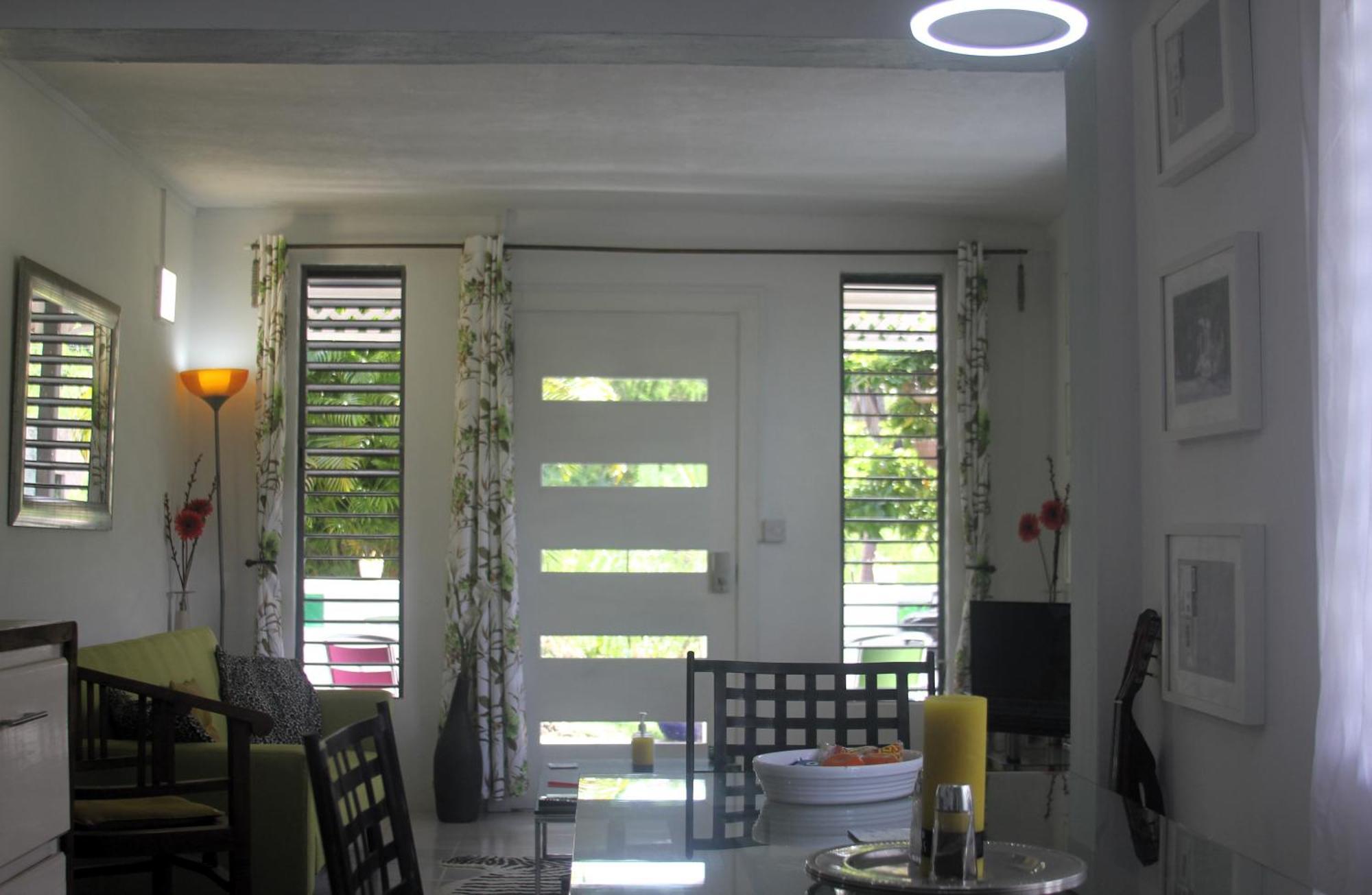 Breezy Vista On The Terrace - West Coast, Saint James, Barbados Apartment