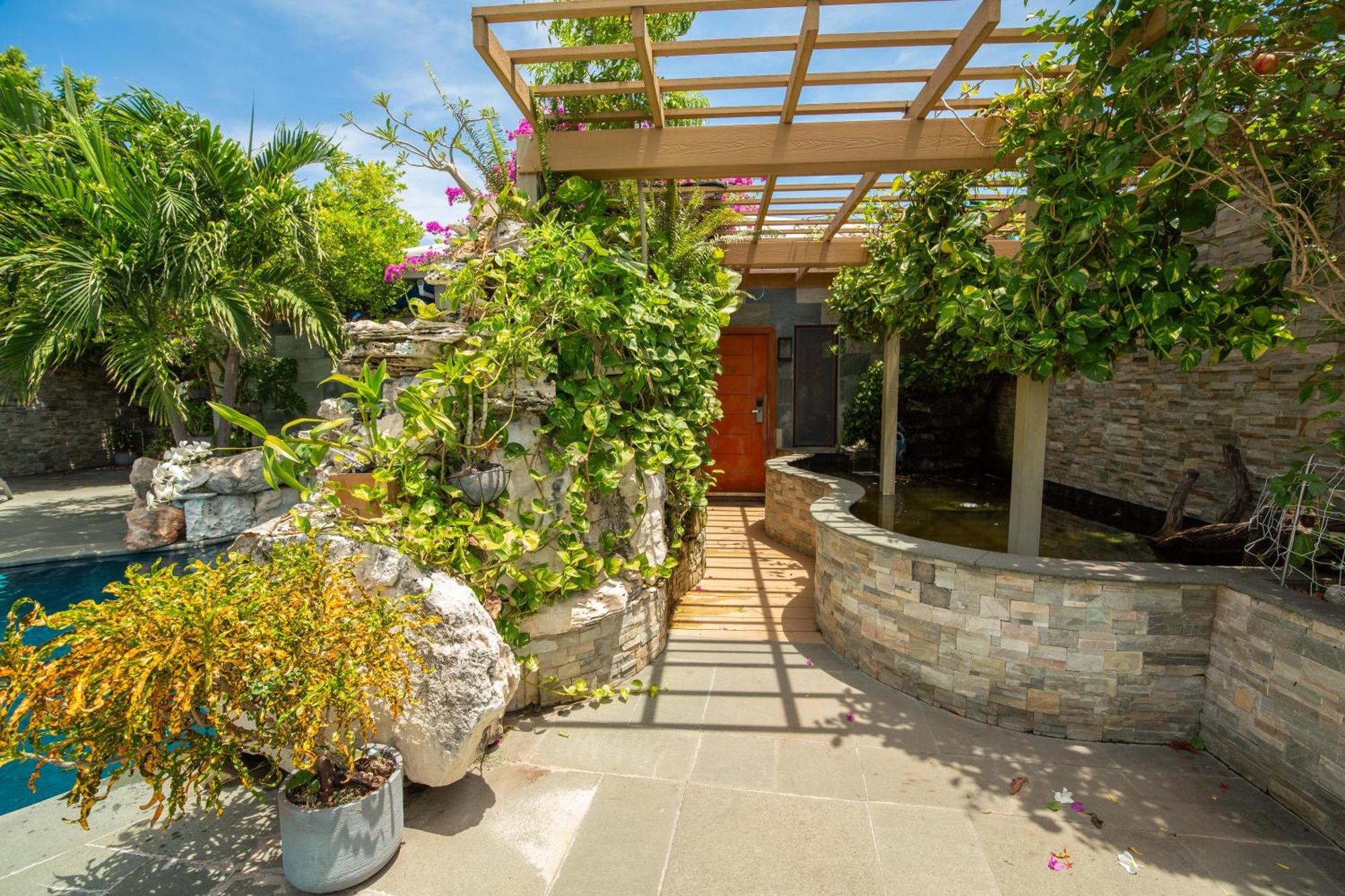 Kokomo Botanical - Caribbean Family 4* Turtle Cove
