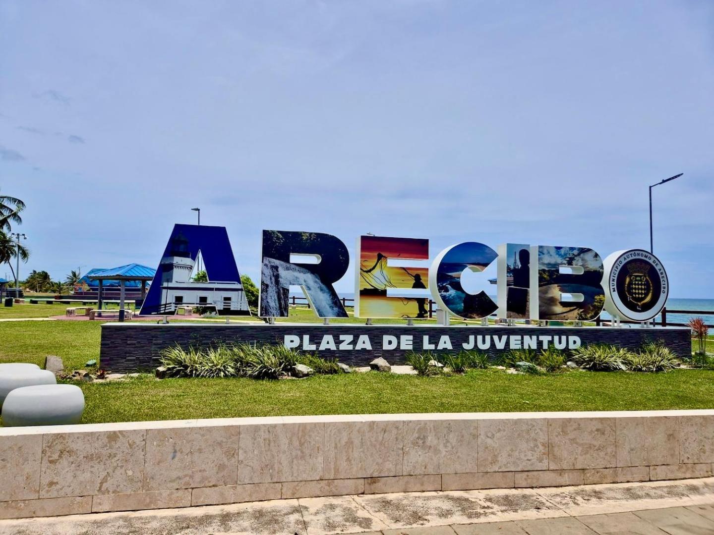 Ocean Front * Arecibo