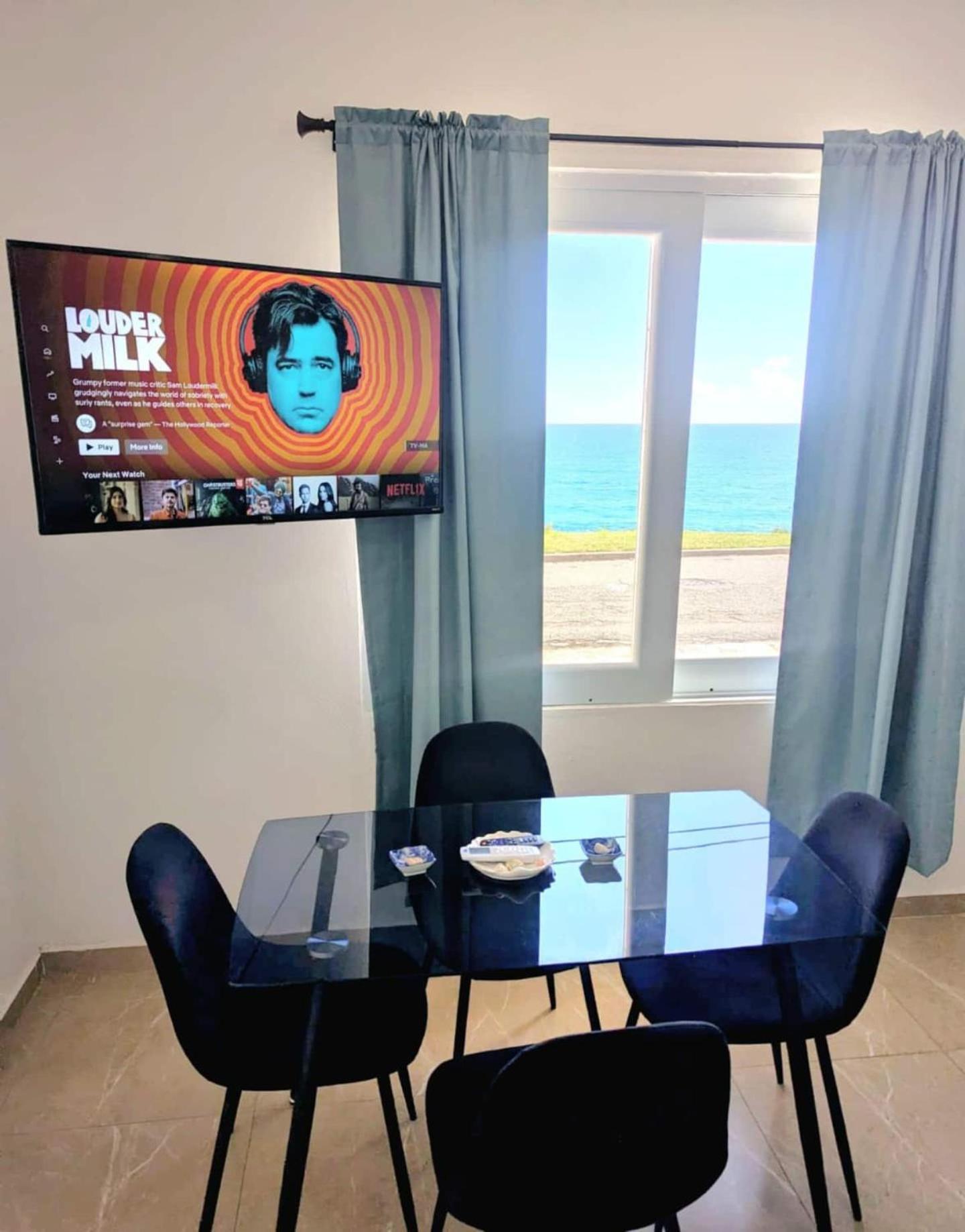 Apartment Ocean Front *