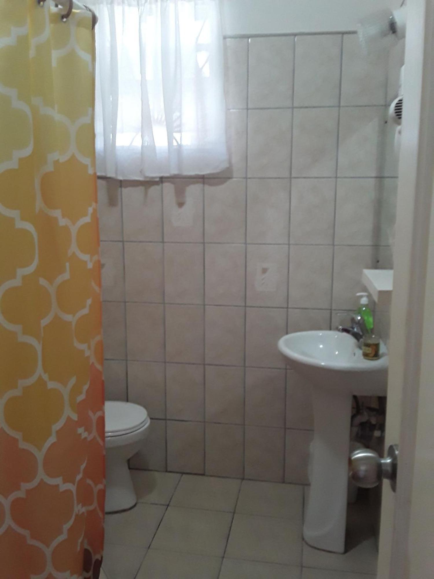 Apartment One Bedroom 1 Minute Walk To West Coast Beach! Saint James