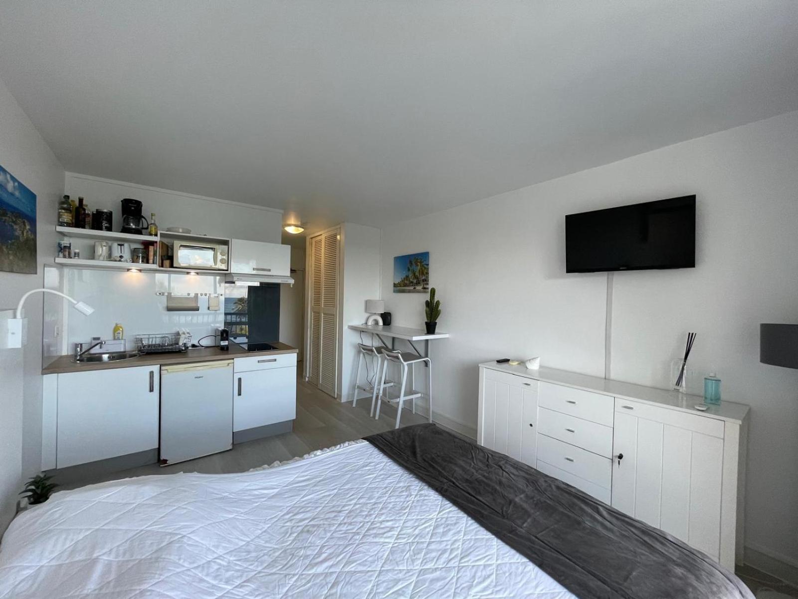 Pana Apartment