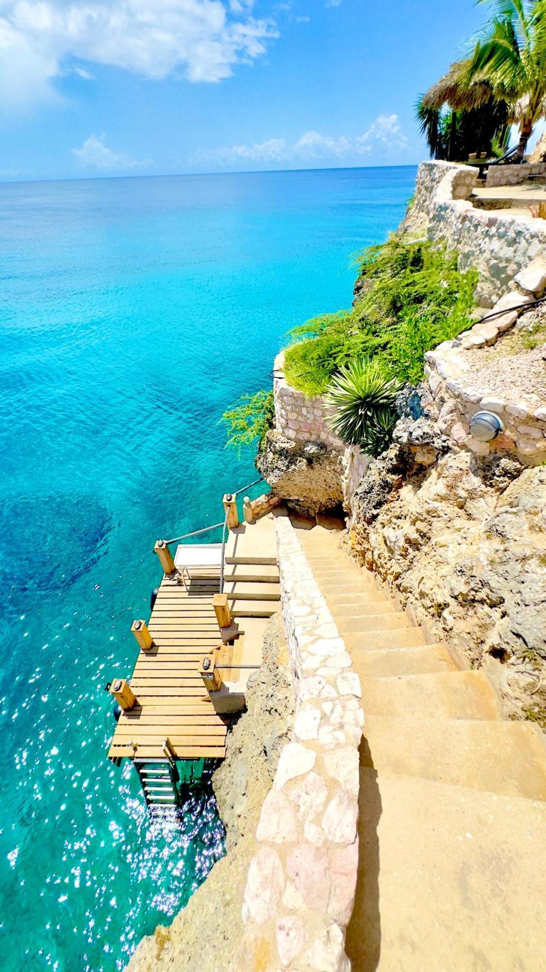 8 & 9- Blou - Curacao Apartment Lagun