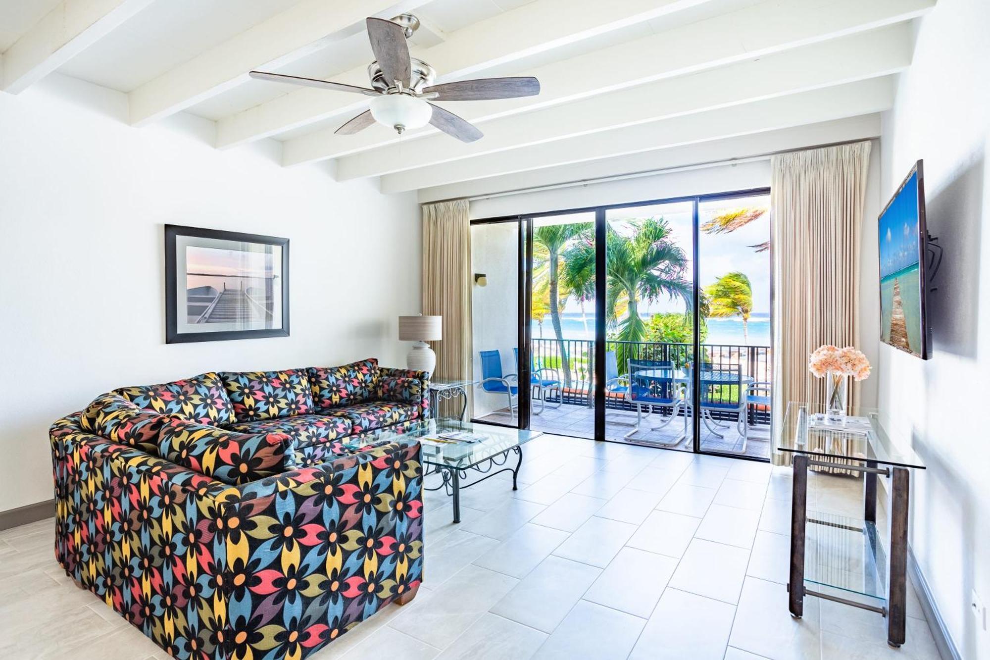 Living At Pappagallo Bldp Casa de férias West Bay