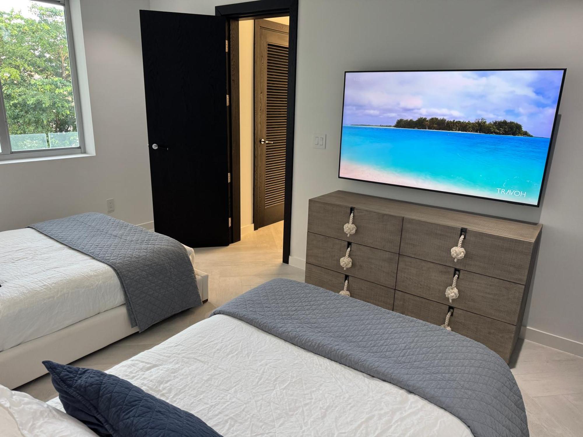 Apartamento New Luxury Waterfront Condo, Palm Cay, The Bahamas Nassau