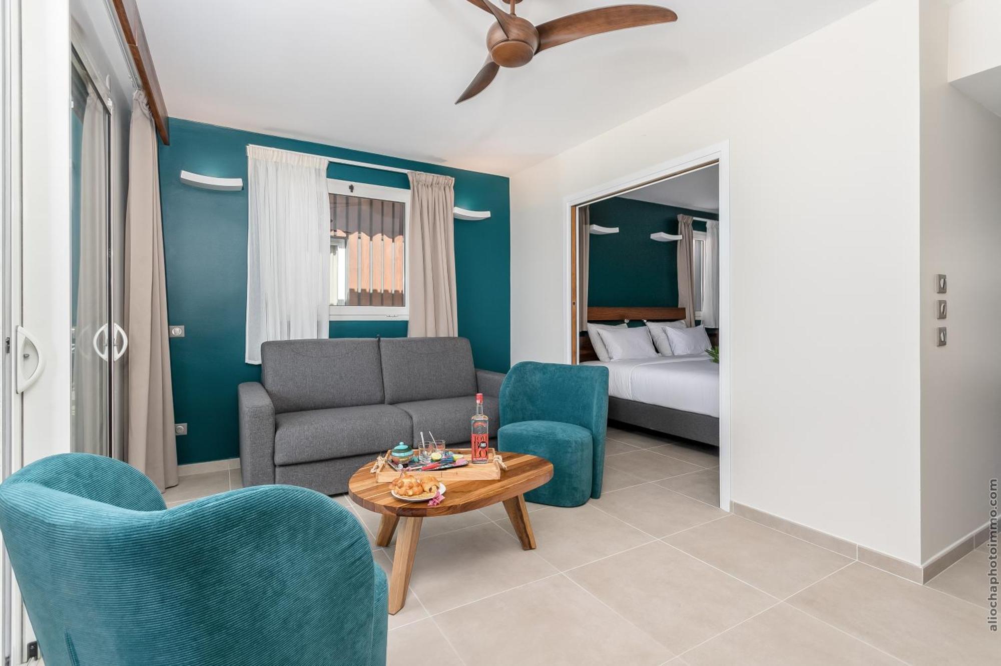 Courbaril Hotel