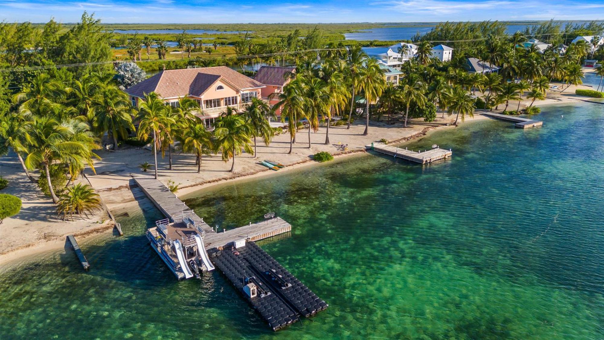 Holiday home Pieces Of Eight Luxe 6br *