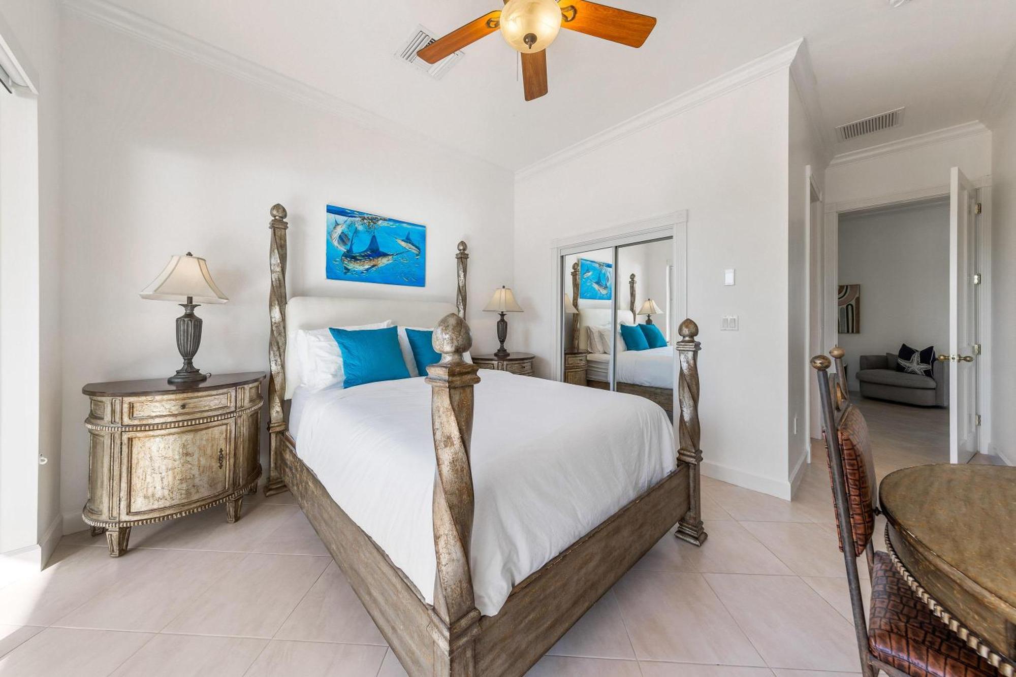 Pieces Of Eight Luxe 6br