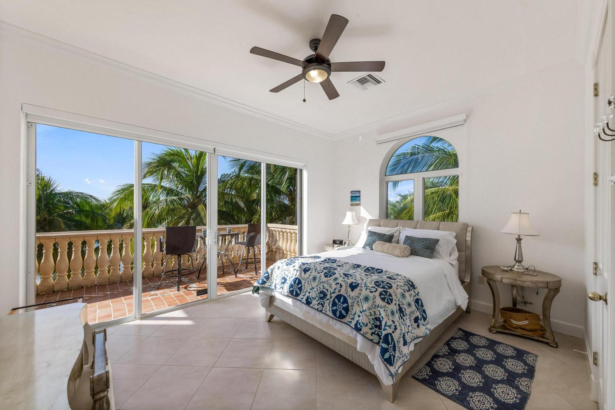 Pieces Of Eight Luxe 6br Holiday home