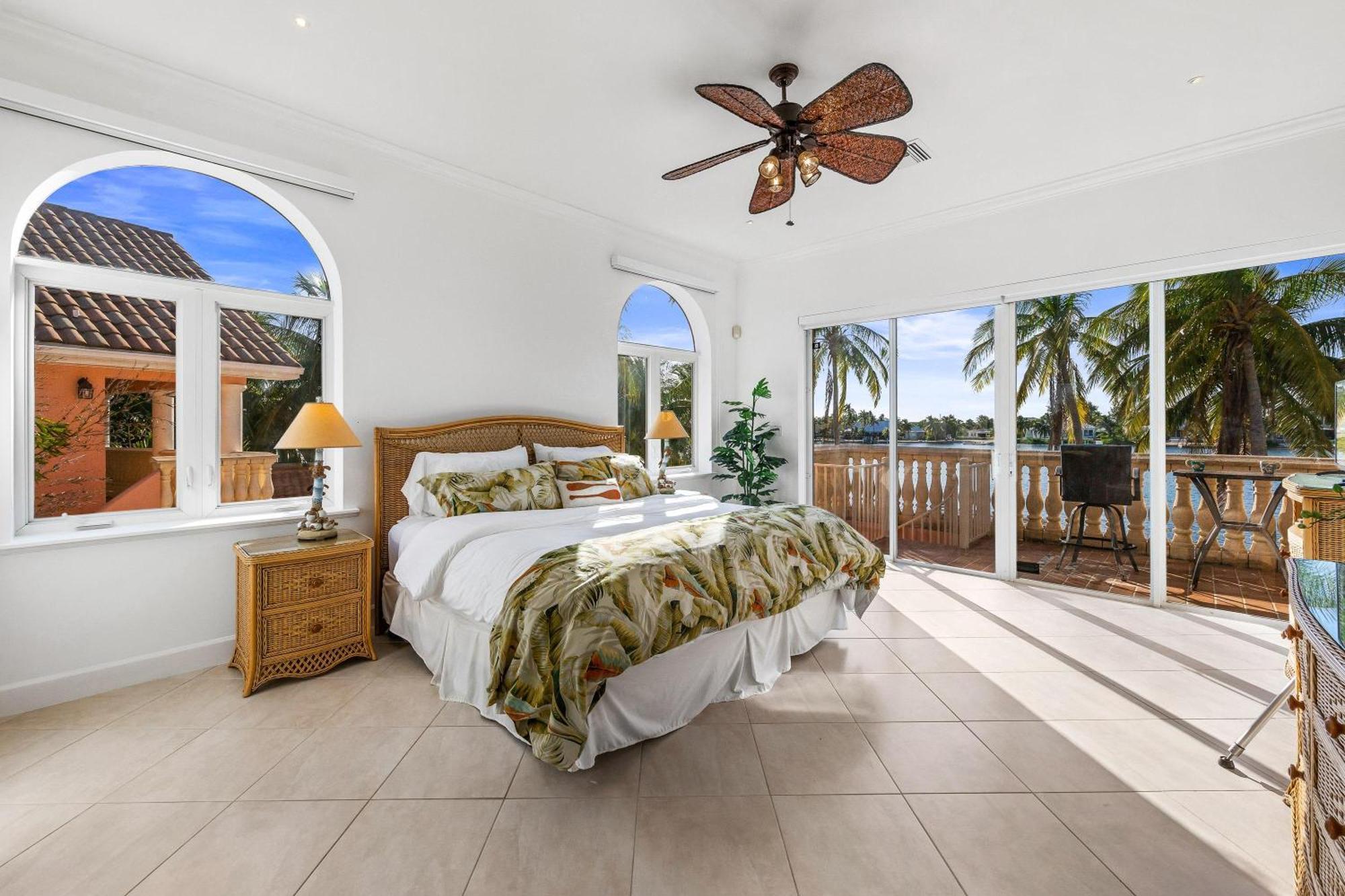 Pieces Of Eight Luxe 6br *