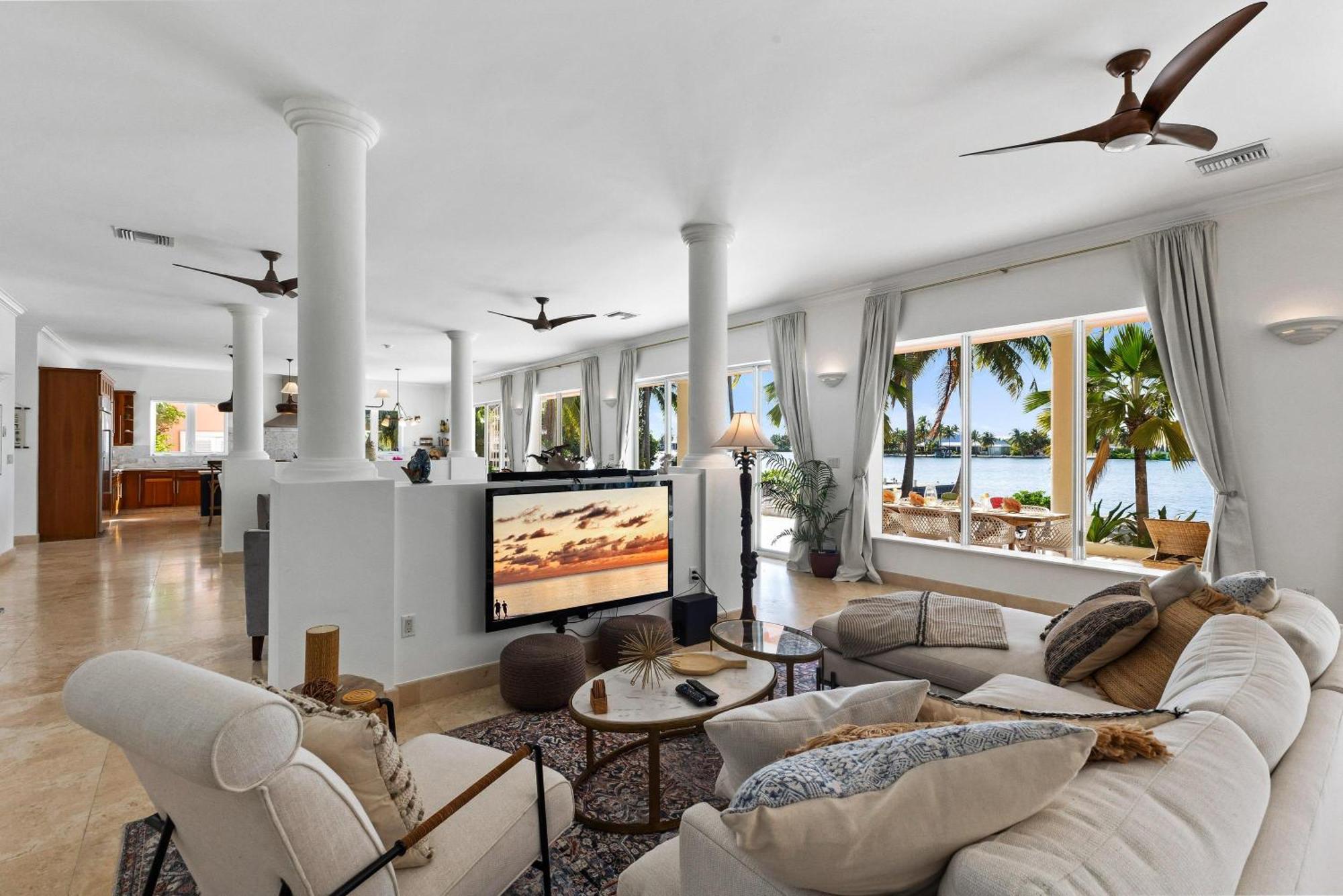 Holiday home Pieces Of Eight Luxe 6br Driftwood Village
