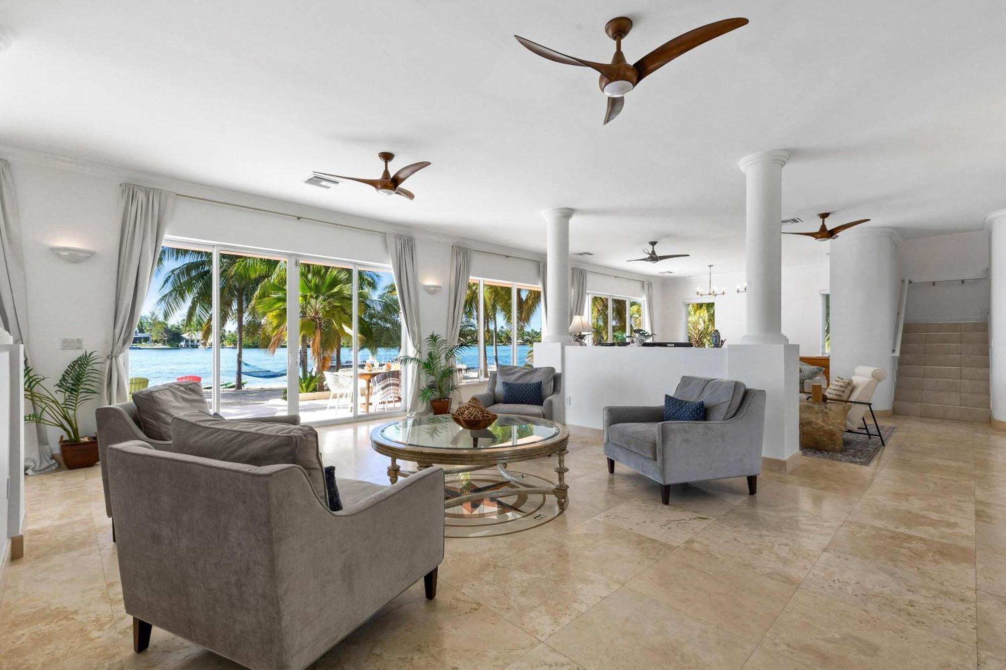 Pieces Of Eight Luxe 6br Driftwood Village