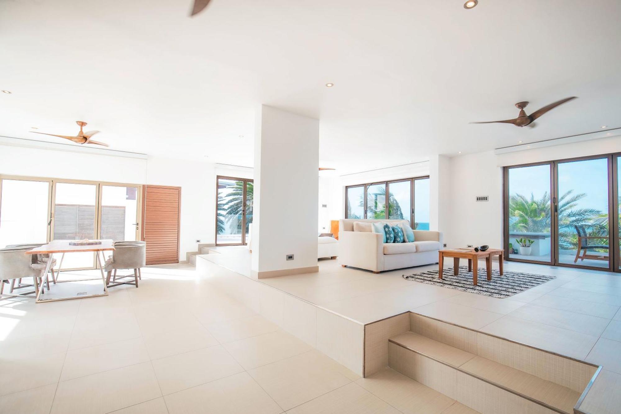 Hodges Bay & Resort