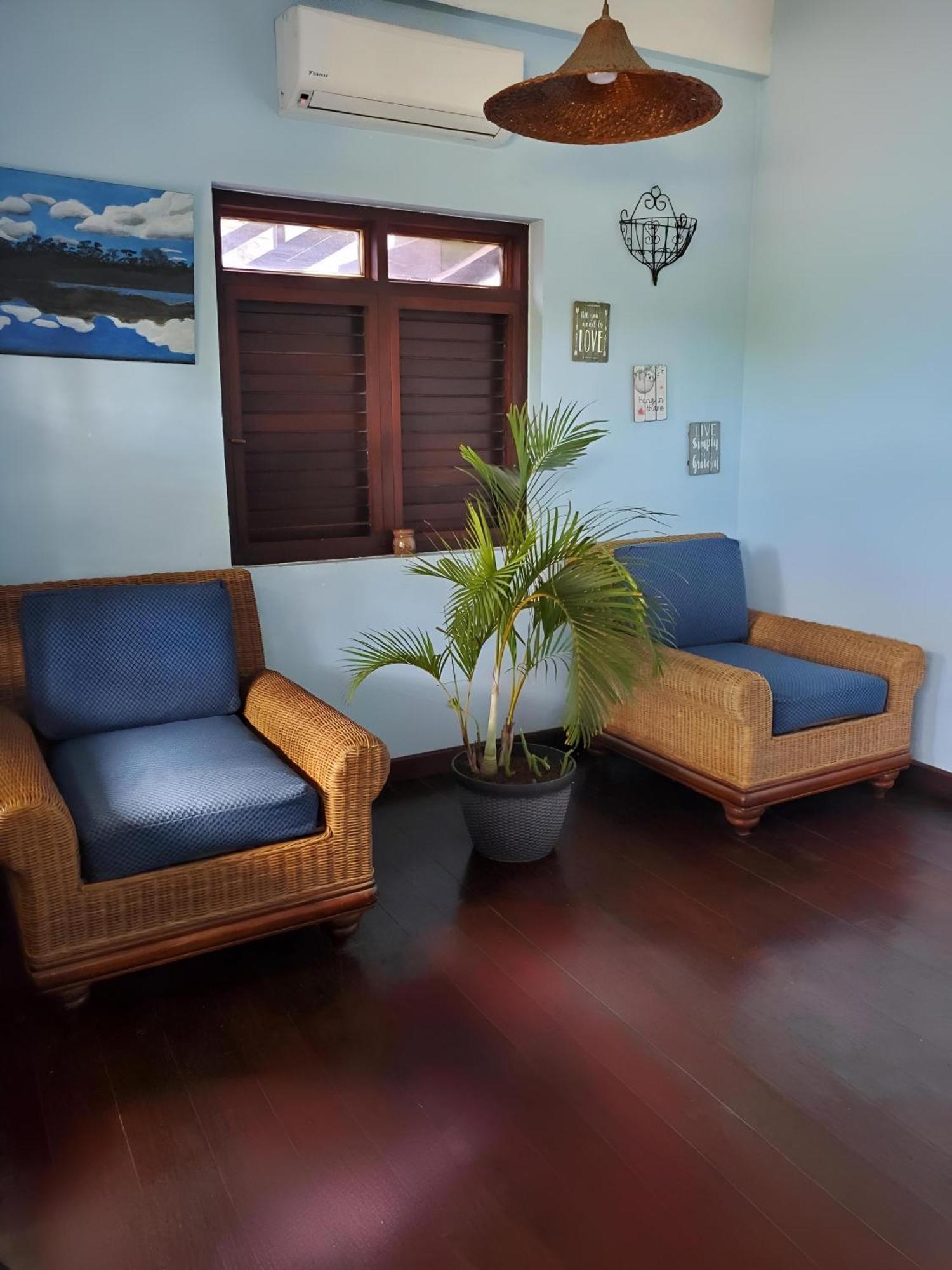 Touch Therapies Vacations Apartment *