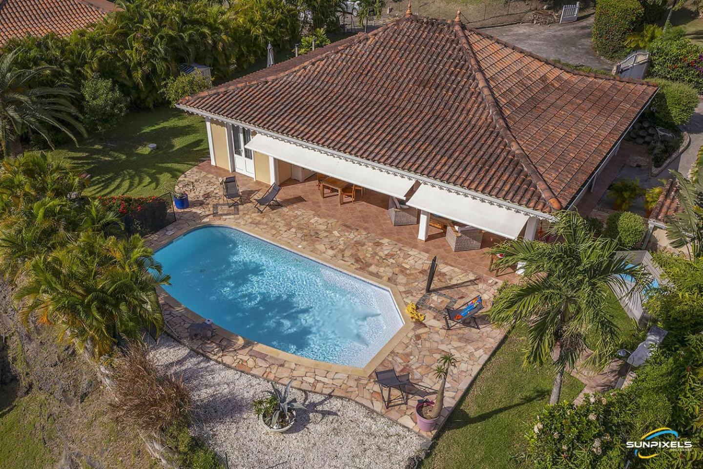 Bleue, Piscine, Vue Villa *