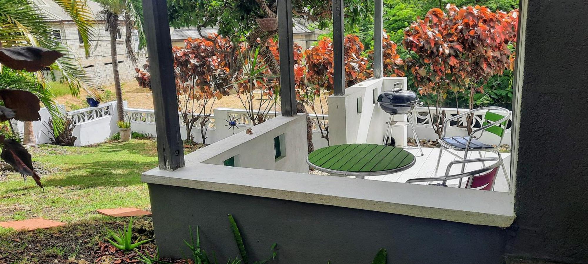 Breezy Vista On The Terrace - West Coast, Saint James, Barbados * Saint James