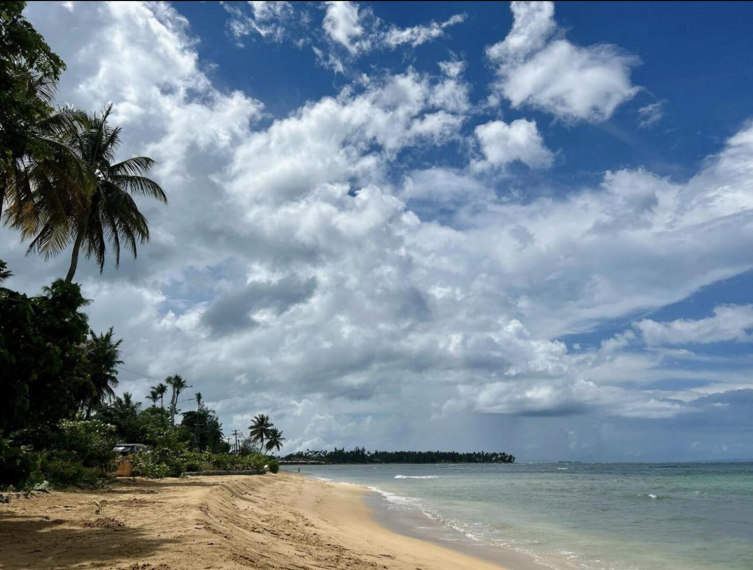 Luxury 2 Bedroom Apt, 1 Min Walk To Punta Popy Beach, Pool, Ac, Fast Wifi, In Terrenas * Las Terrenas