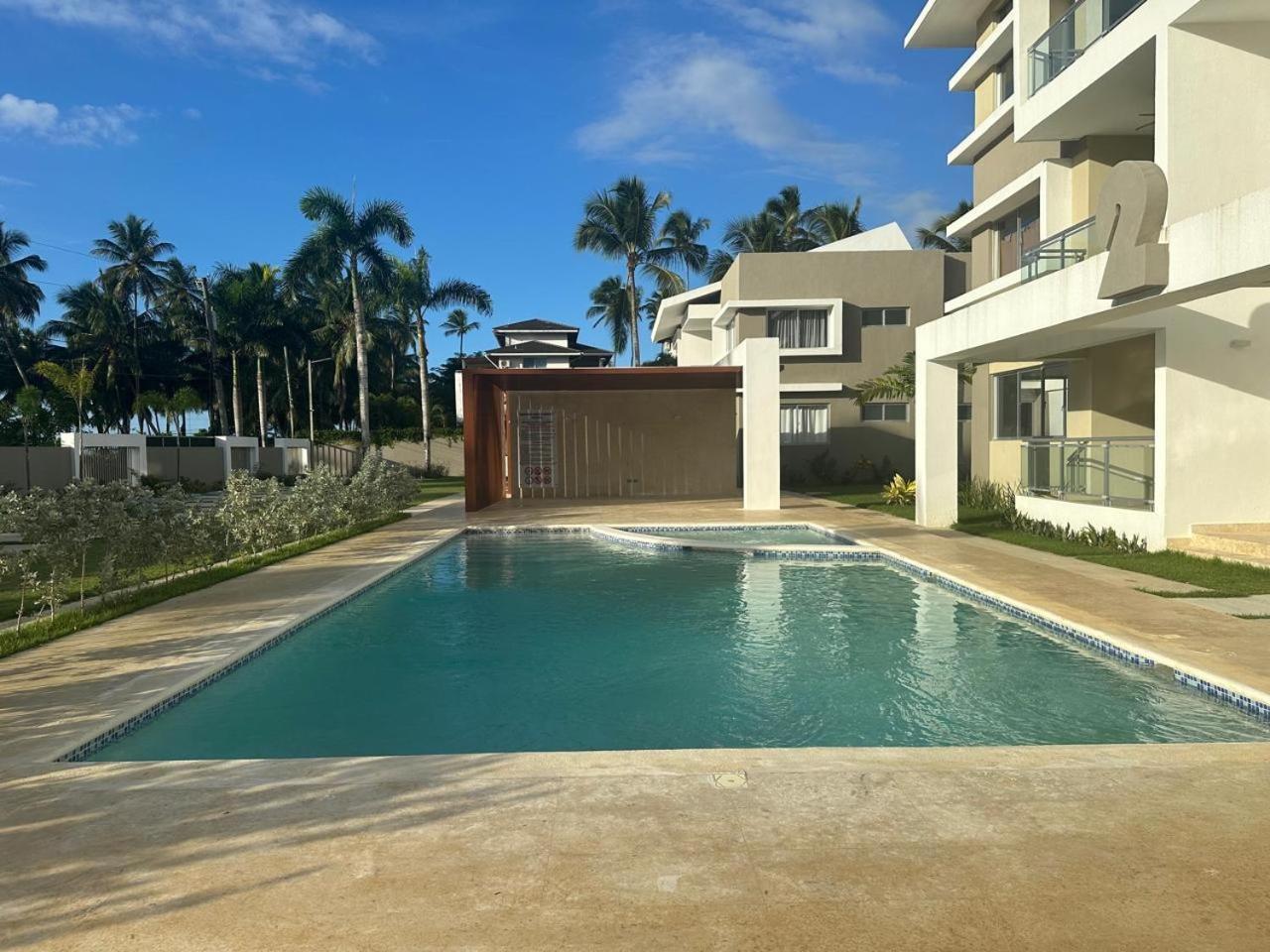 Luxury 2 Bedroom Apt, 1 Min Walk To Punta Popy Beach, Pool, Ac, Fast Wifi, In Terrenas Apartment *