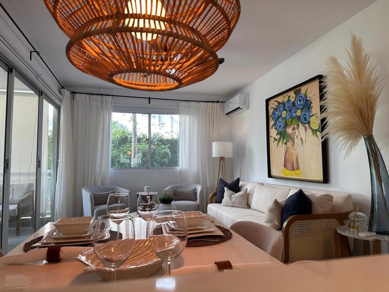 Luxury 2 Bedroom Apt, 1 Min Walk To Punta Popy Beach, Pool, Ac, Fast Wifi, In Terrenas Apartment Las Terrenas