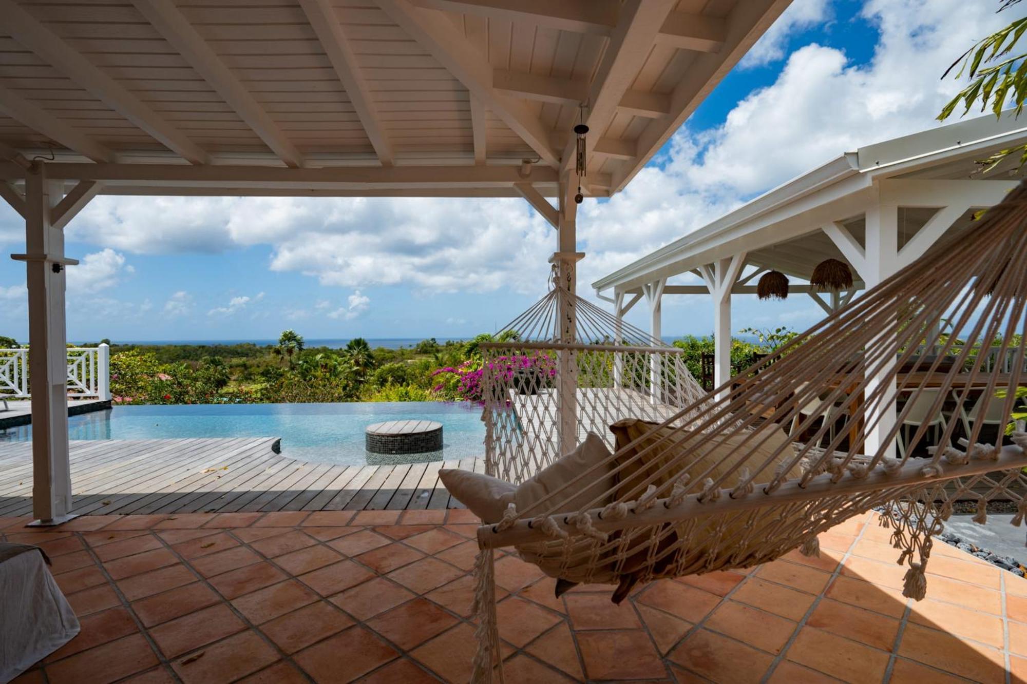 Villa Blanche Grand-Bourg (Marie Galante)