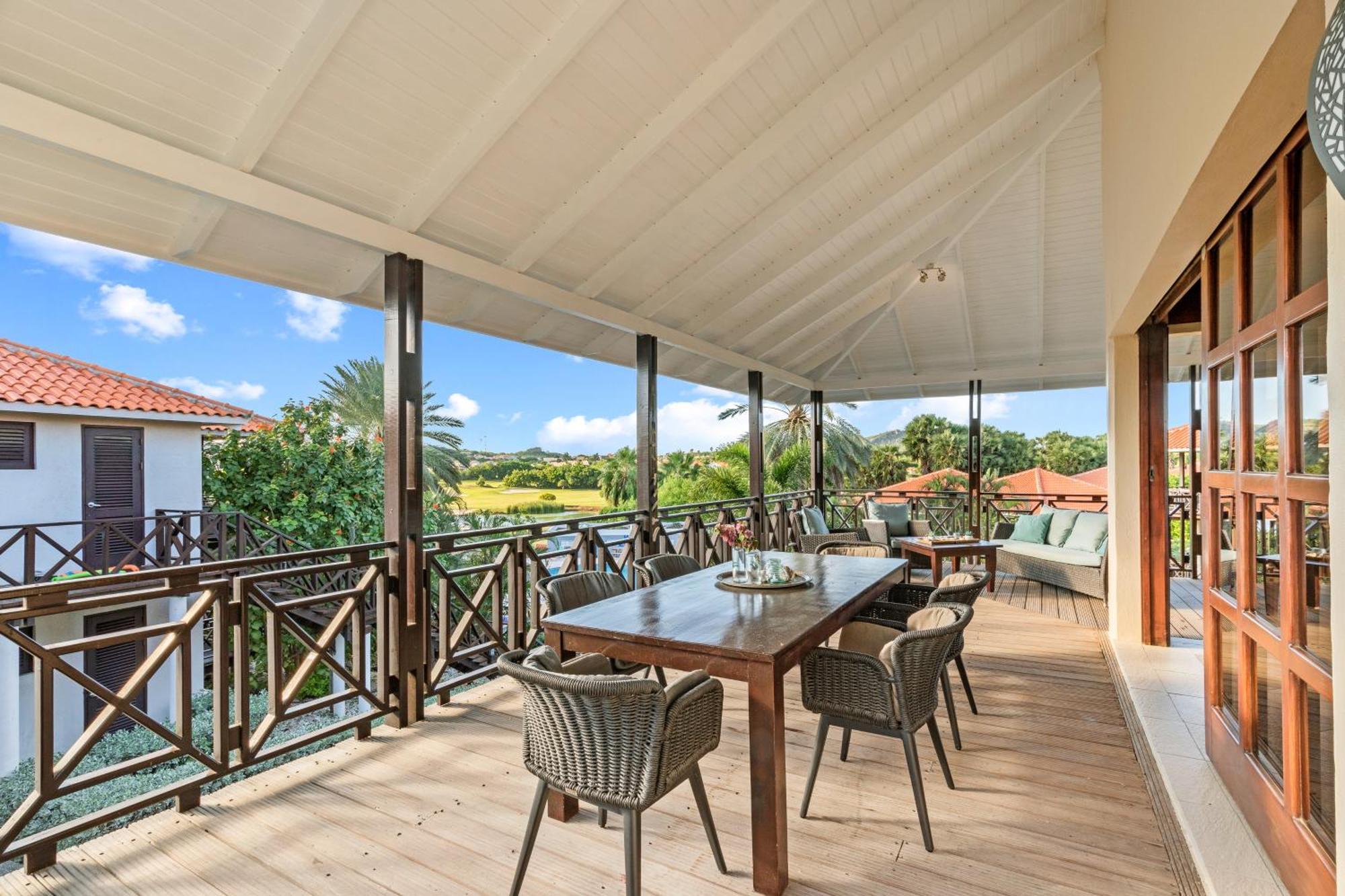 Villa Villa's Blue Bay