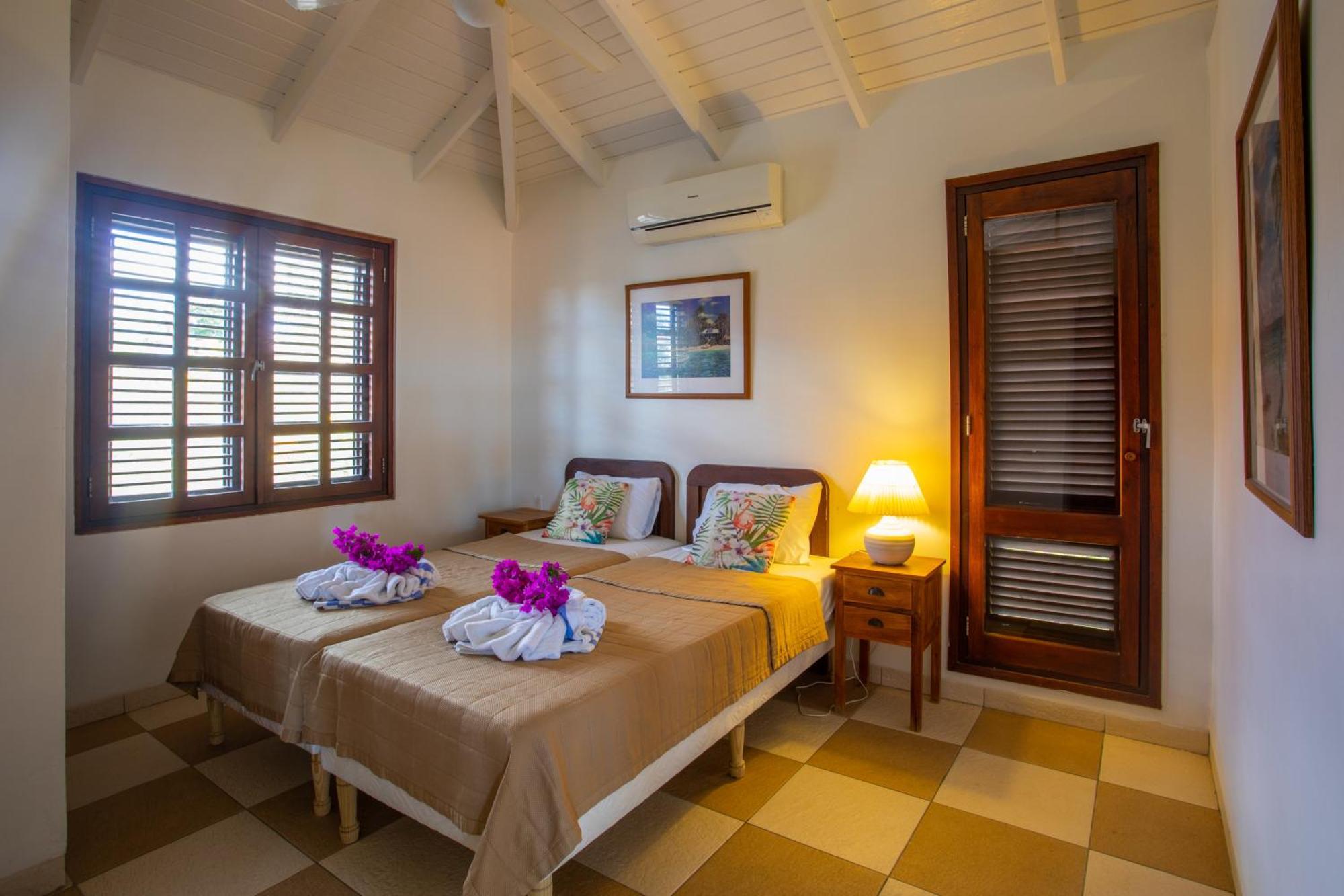 Villa Villa's