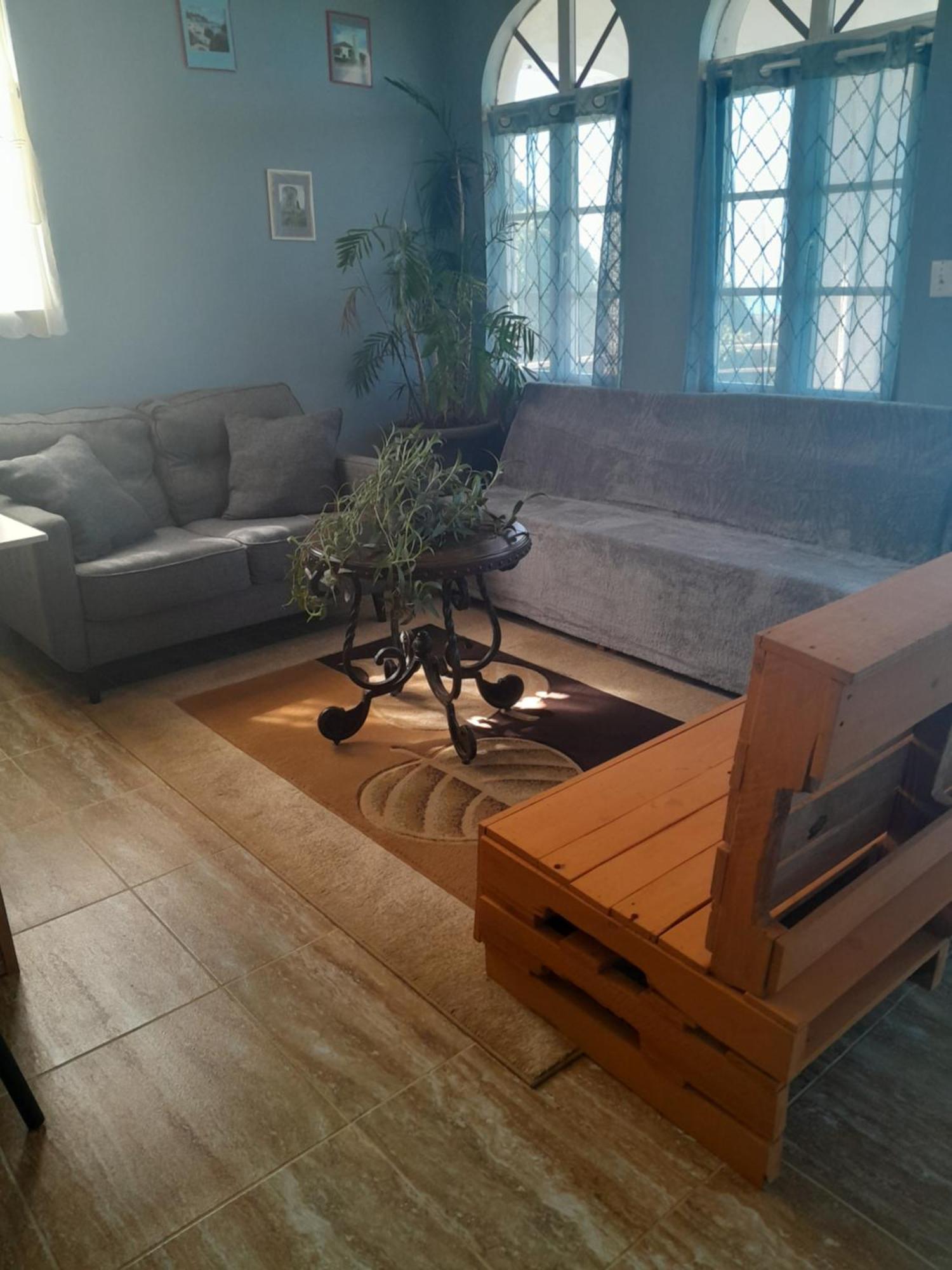 Abigail's Spectacular 2 Bedrooms-entire Guest house Wesley Will