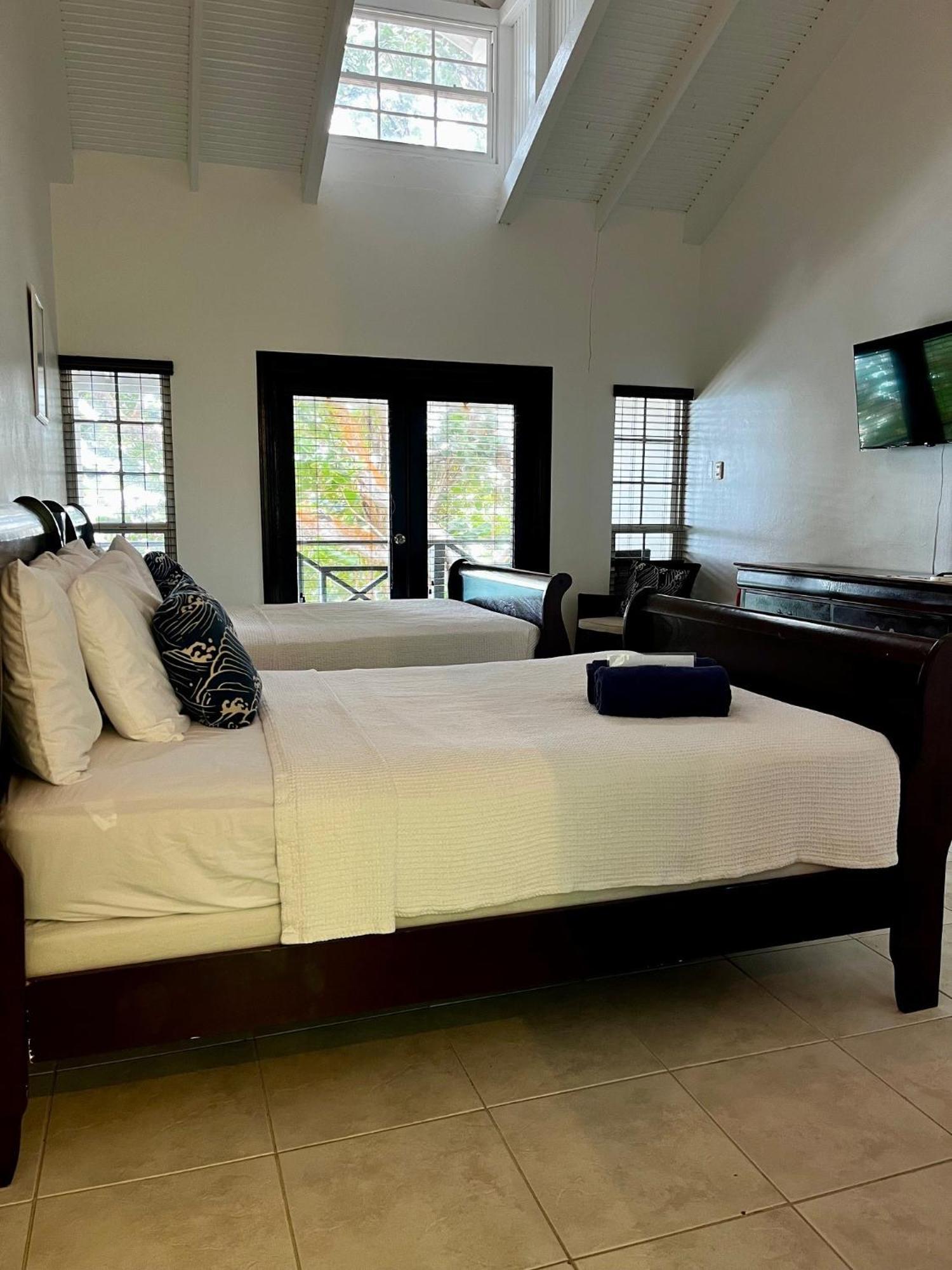 Hotel Blue Waters