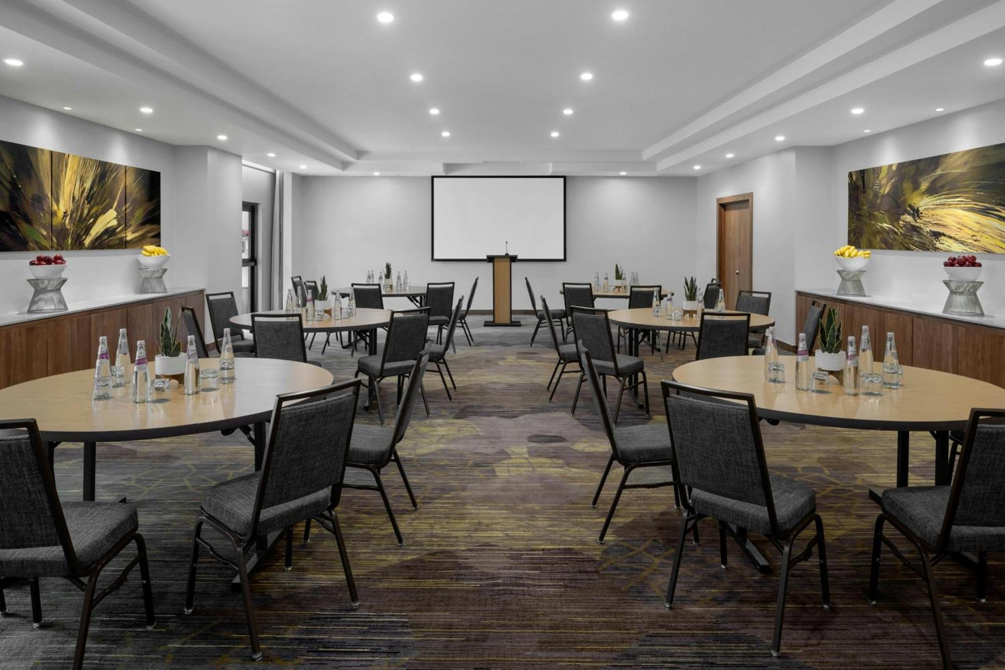 Hotel Courtyard By Marriott 3*