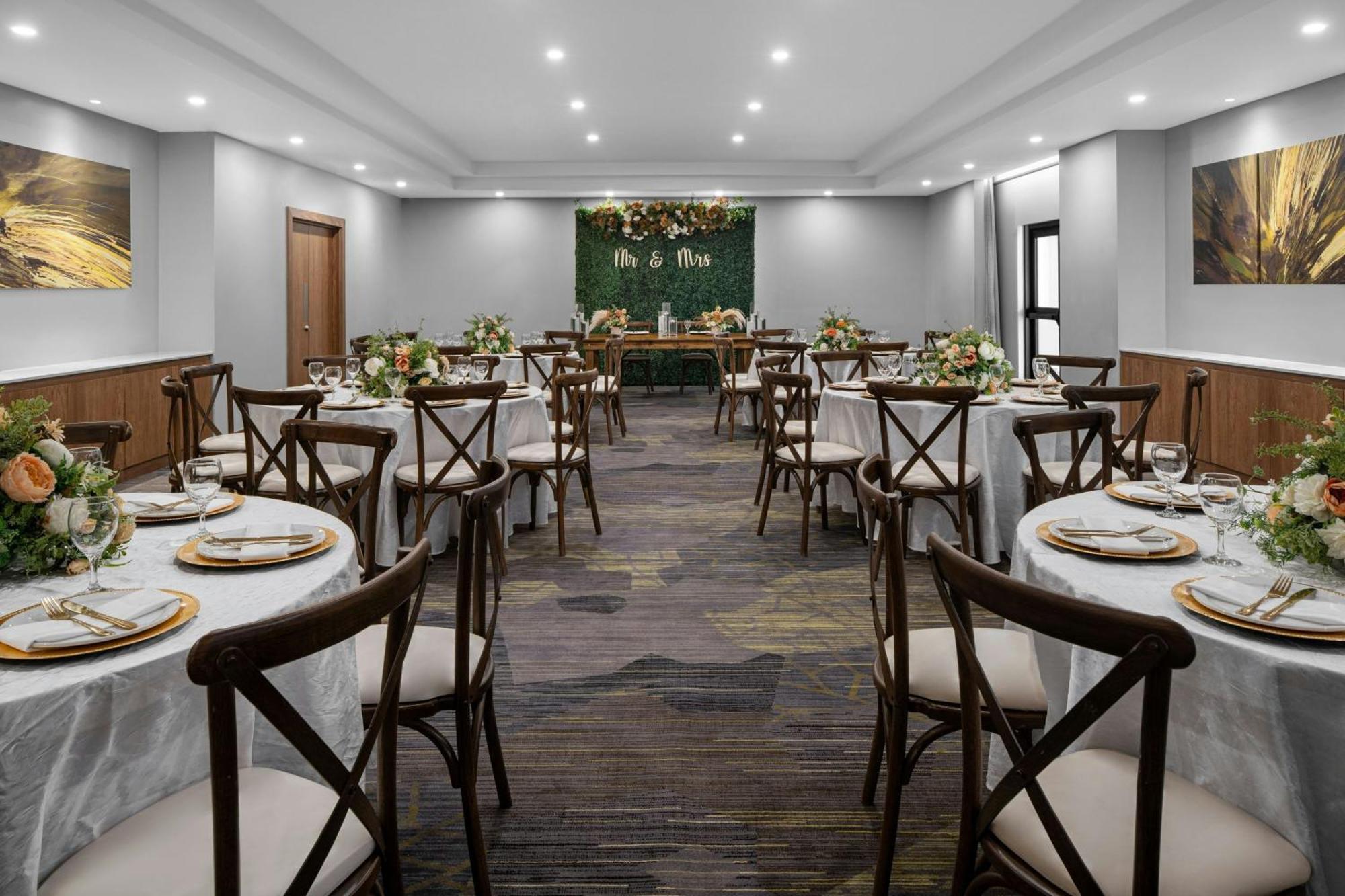 Courtyard By Marriott 3* Port of Spain