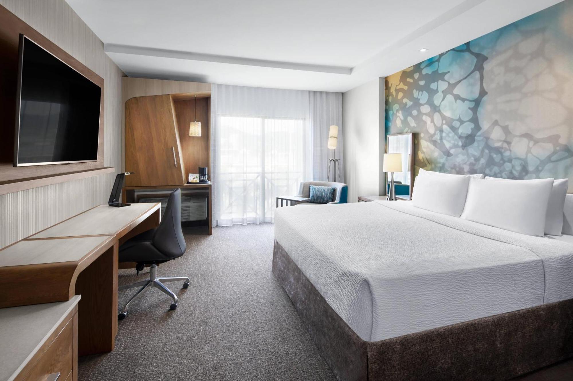 Courtyard By Marriott Hotel 3*