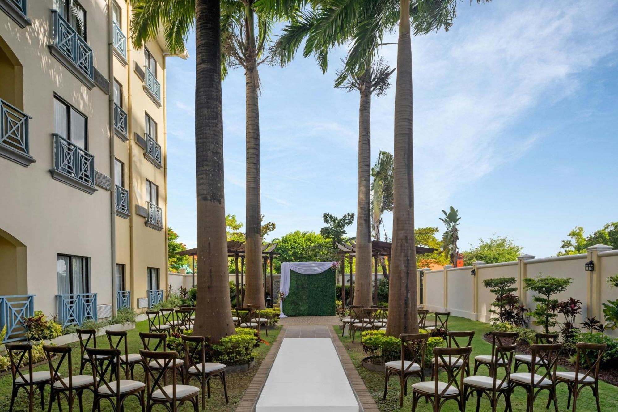 Hotel Courtyard By Marriott Port of Spain