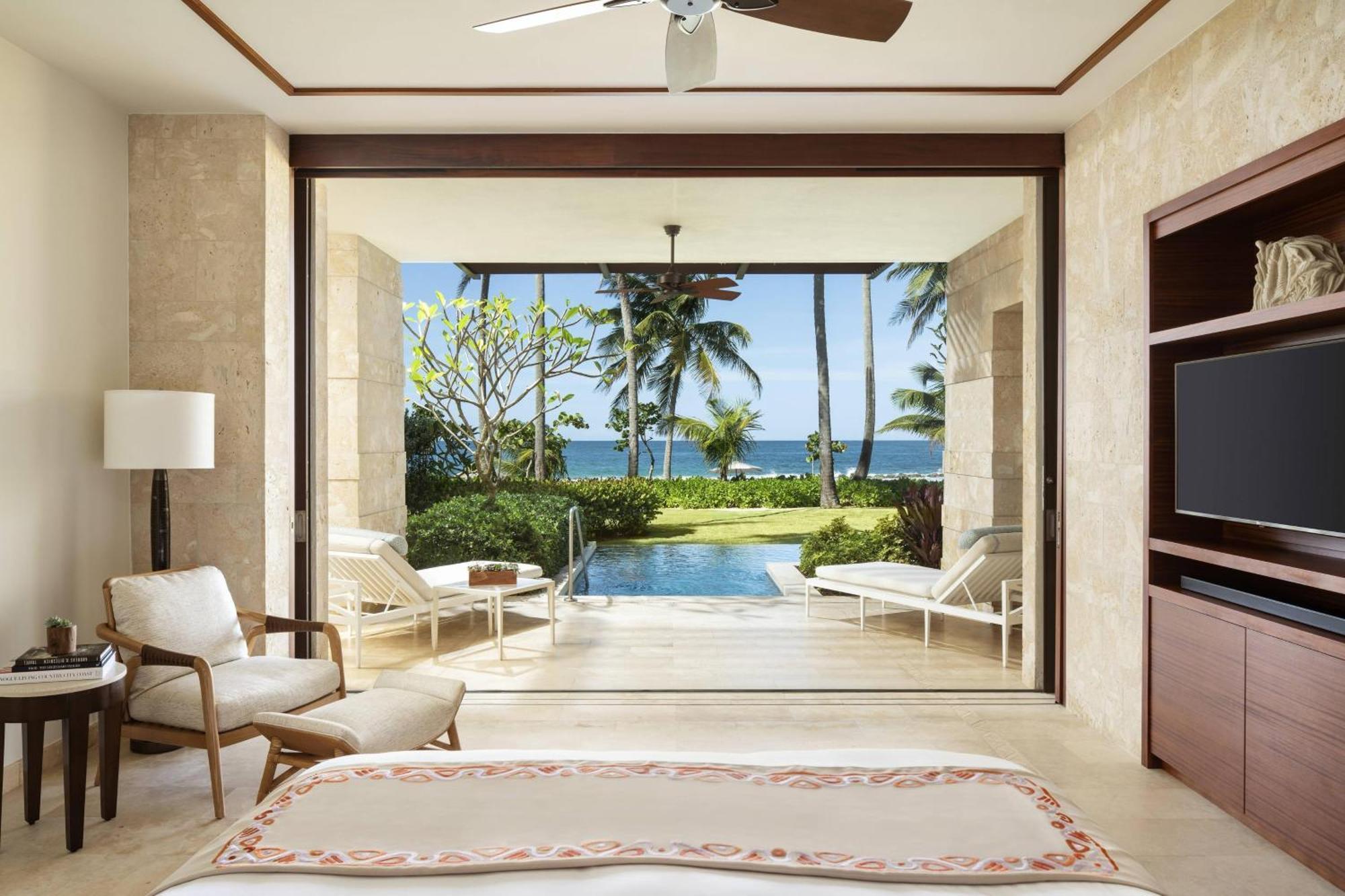 Beach, A Ritz-carlton Reserve 5*
